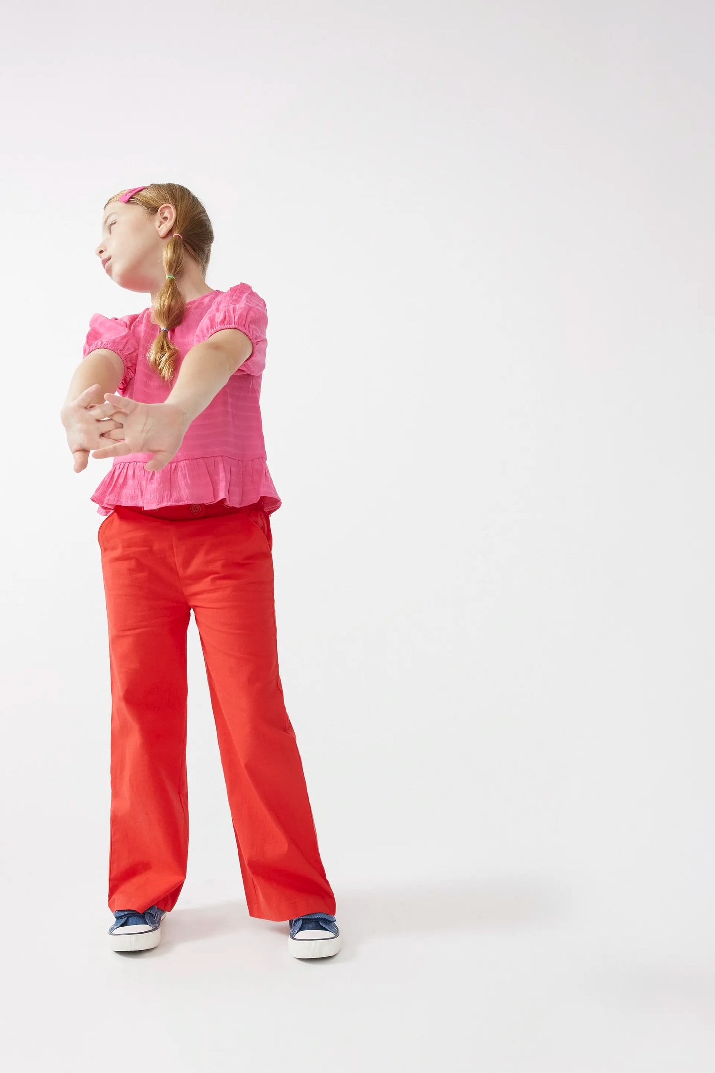 Pink ruffled girl's top