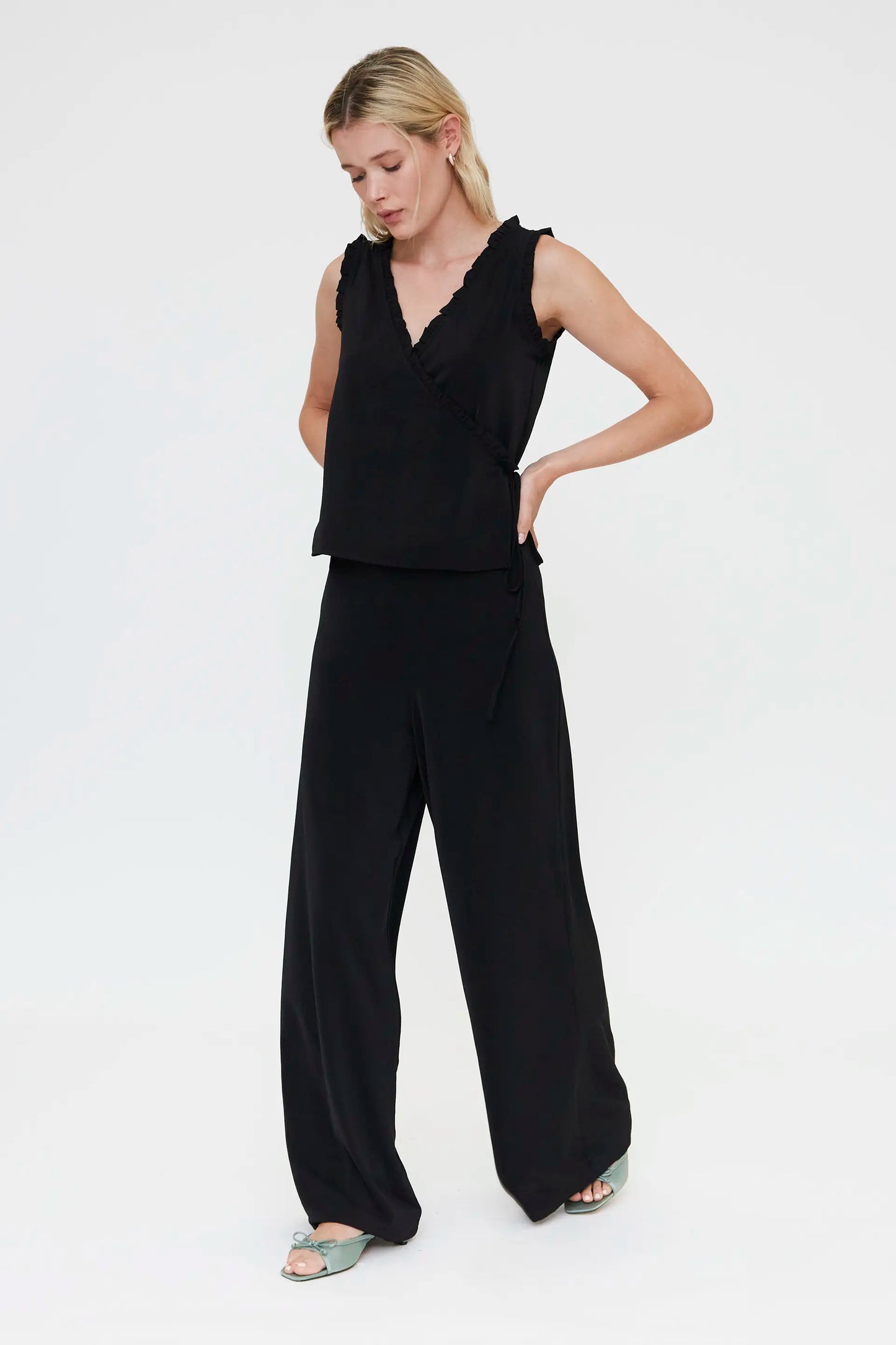 Black flowy trousers