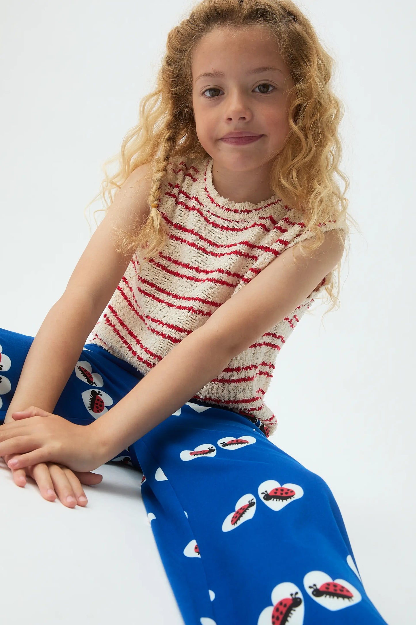 Pantaloni da bambina con stampa coccinella