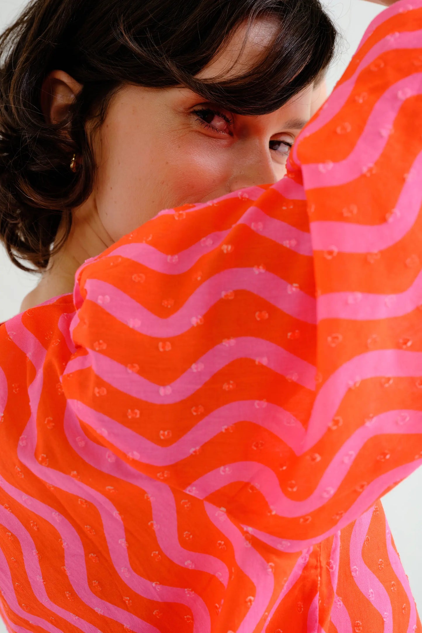 Top playero con estampado Wave Red & Pink