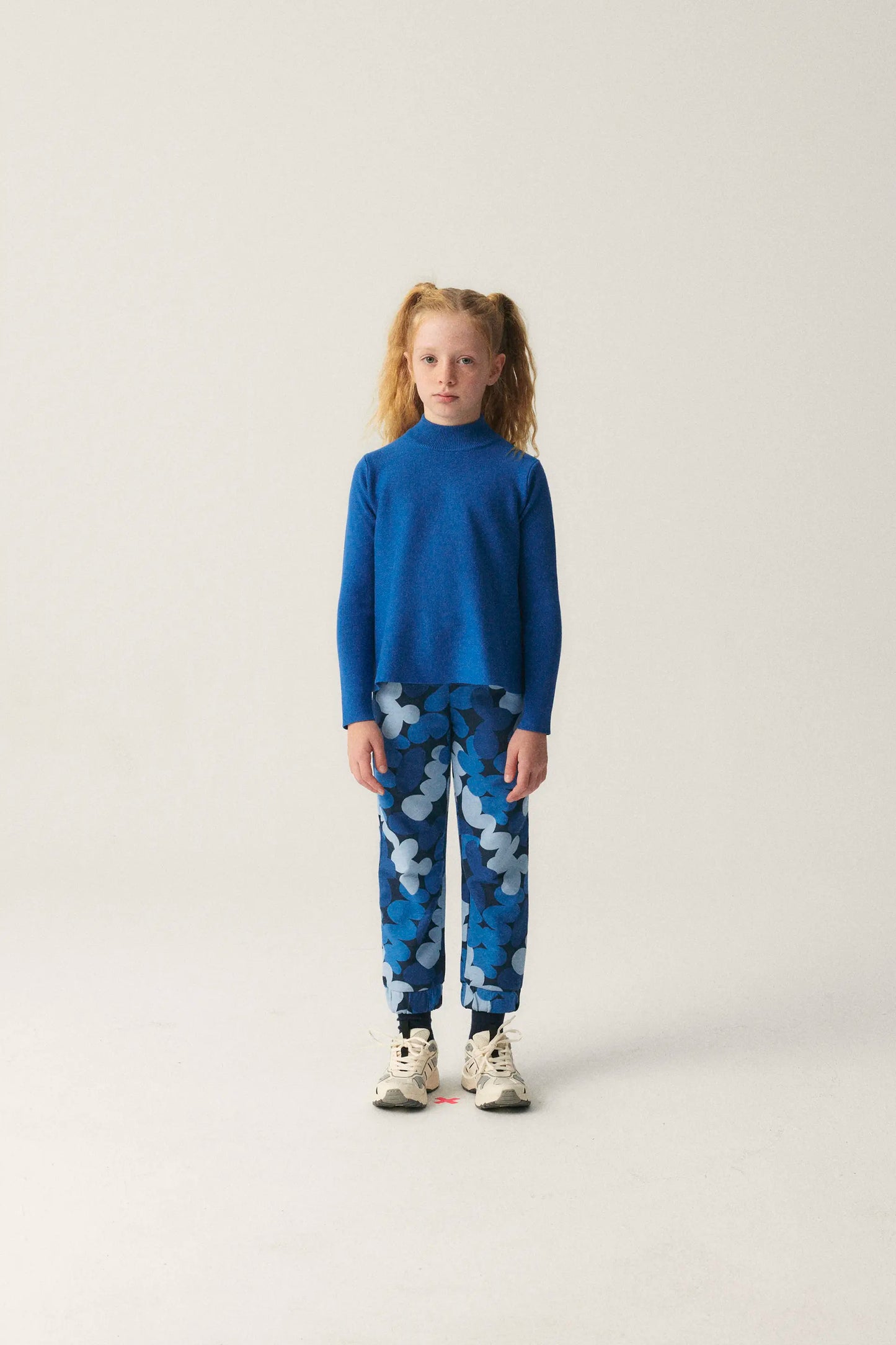 Jersey de niña de punto evasé azul