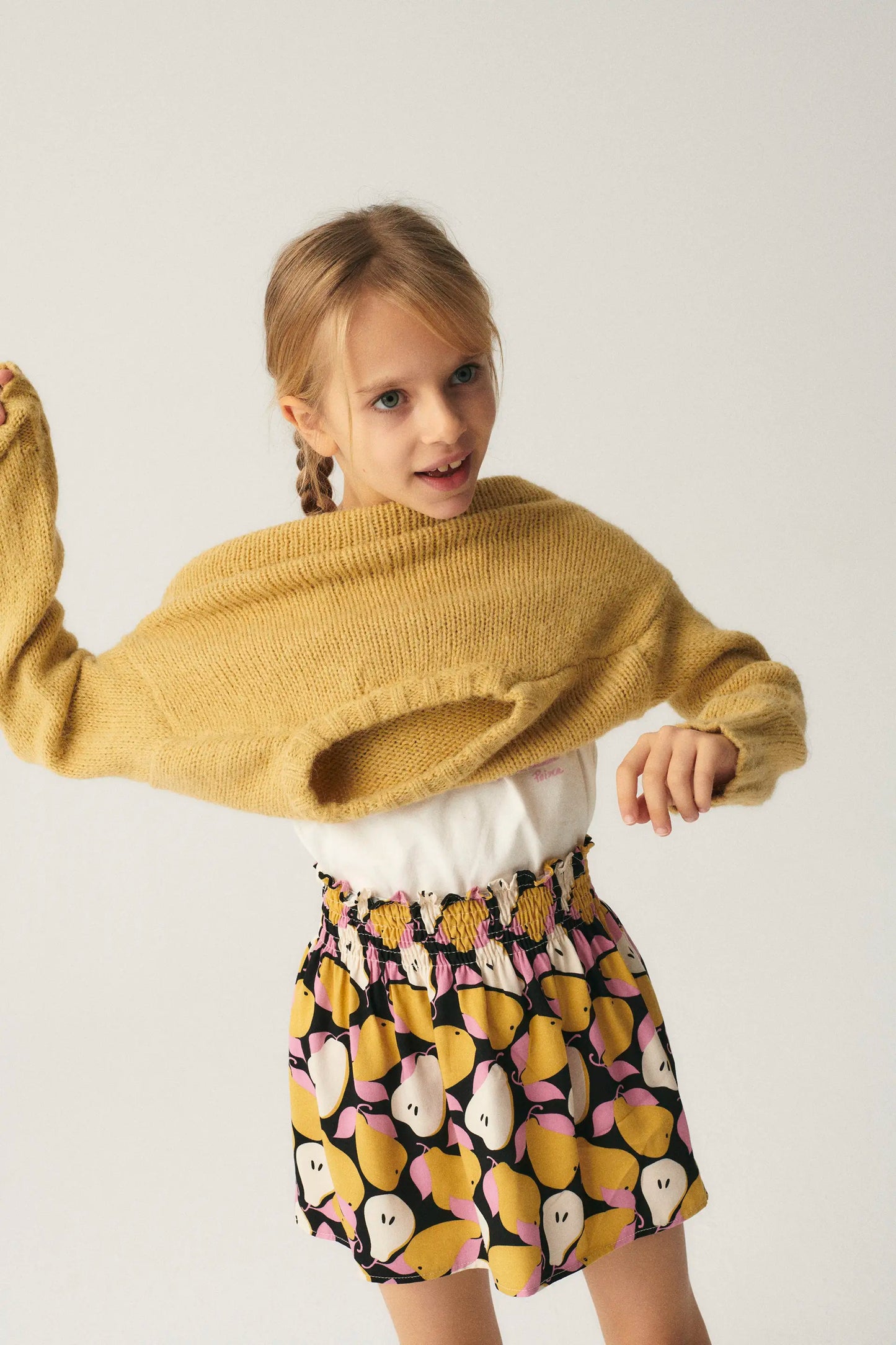 Unisex cropped yellow knit sweater