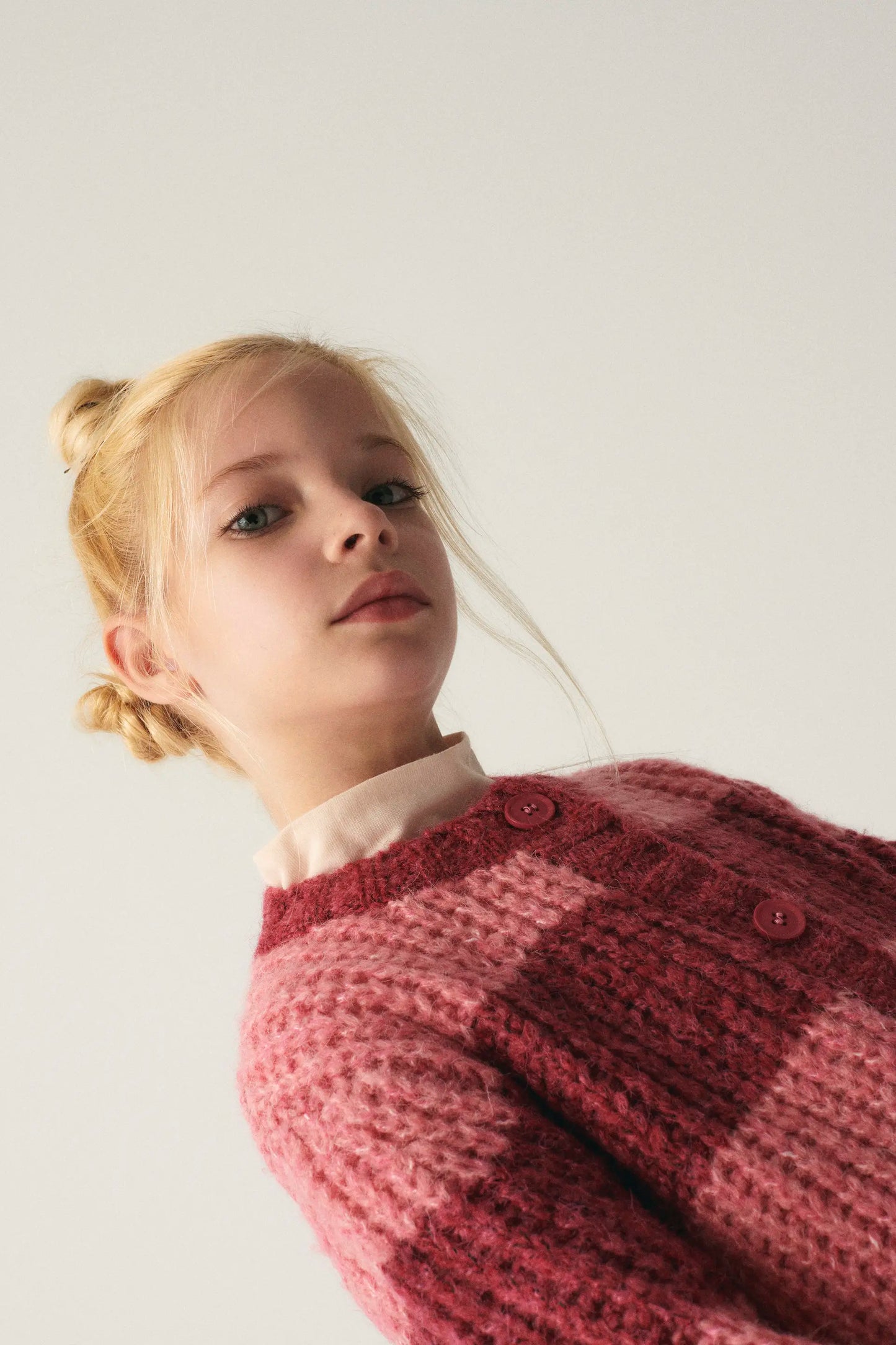 Cárdigan de niña con estampado de rayas rosa