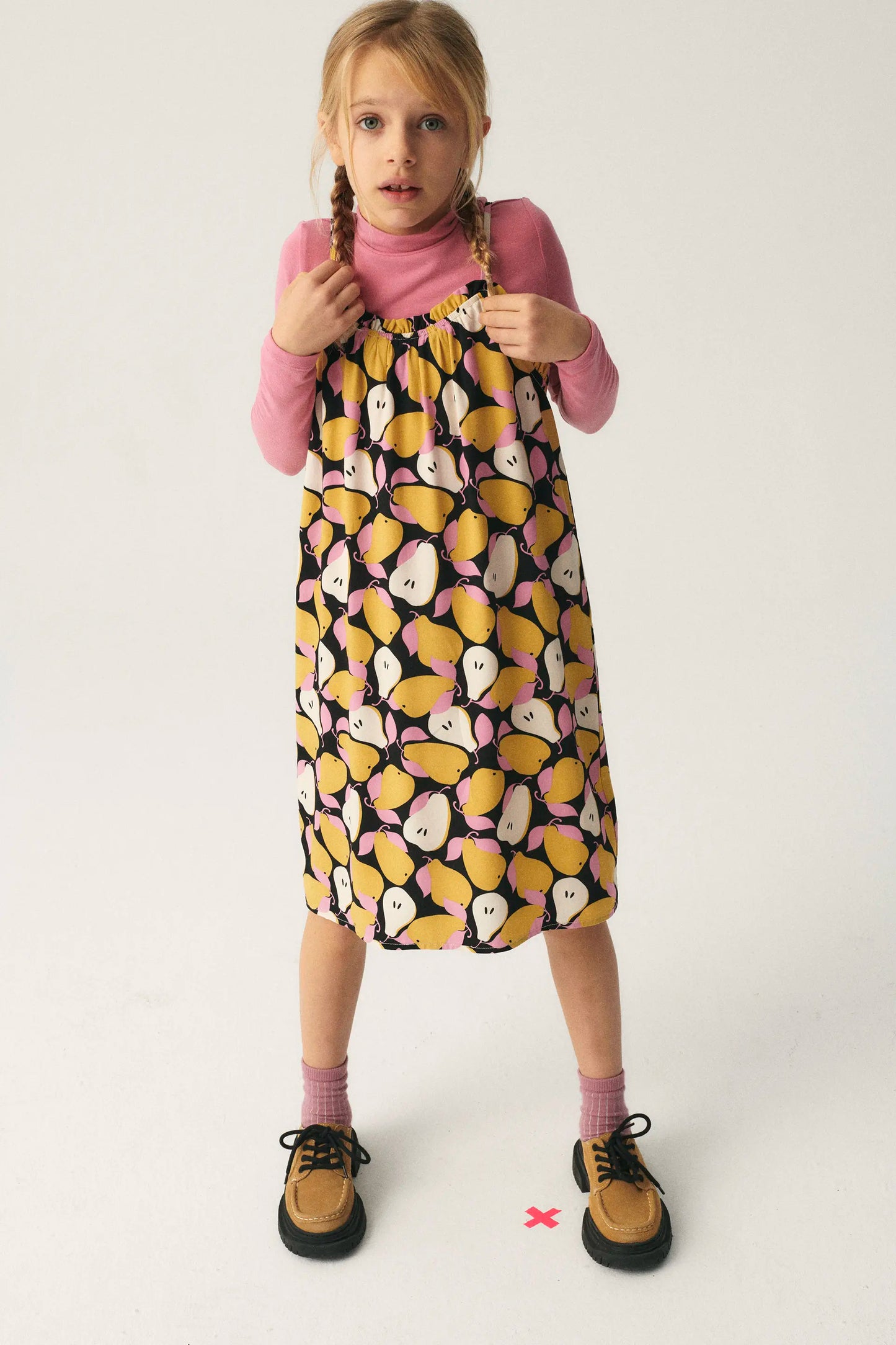 Vestido midi de niña con estampado de peras