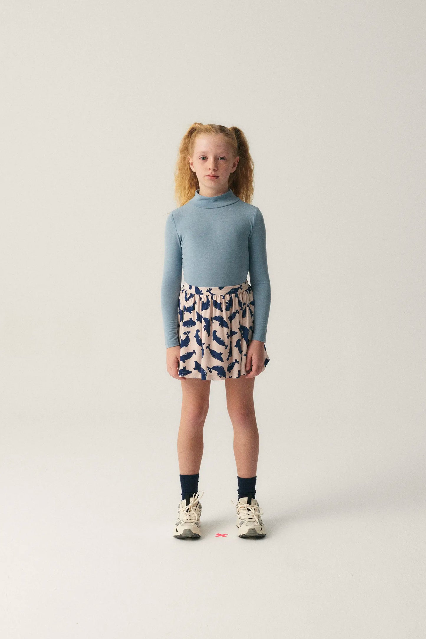 Girl's short skirt with seal print