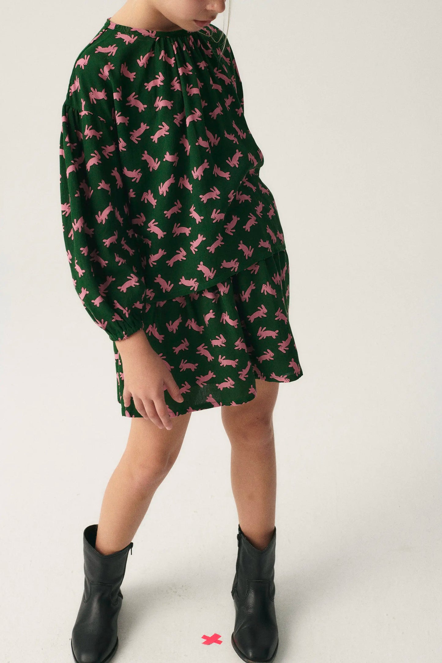 Top de niña con manga larga y estampado de conejos
