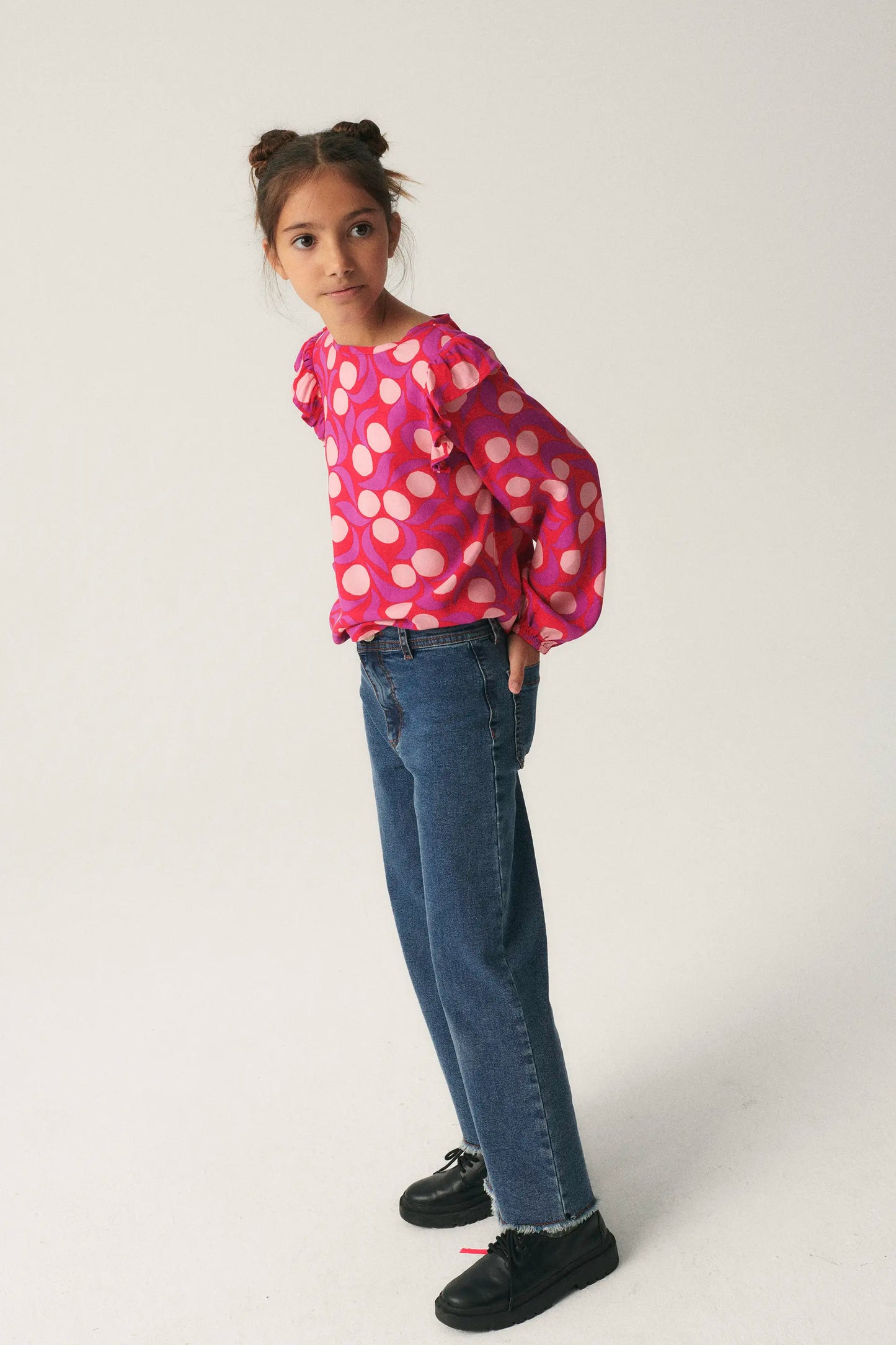 Top de niña con volantes y estampado fantasía rosa
