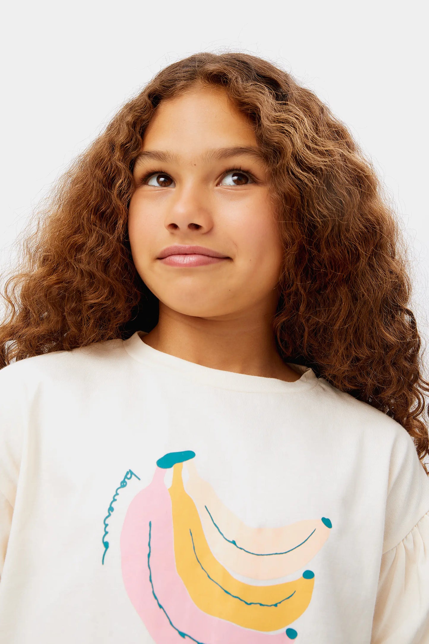 Camiseta de niña print de plátanos blanca