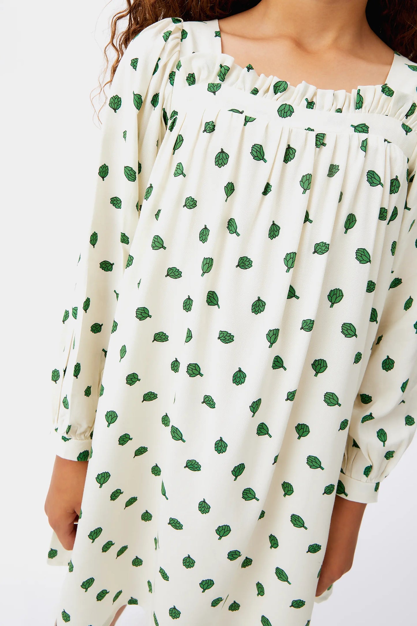 Vestido corto de niña estampado alcachofas