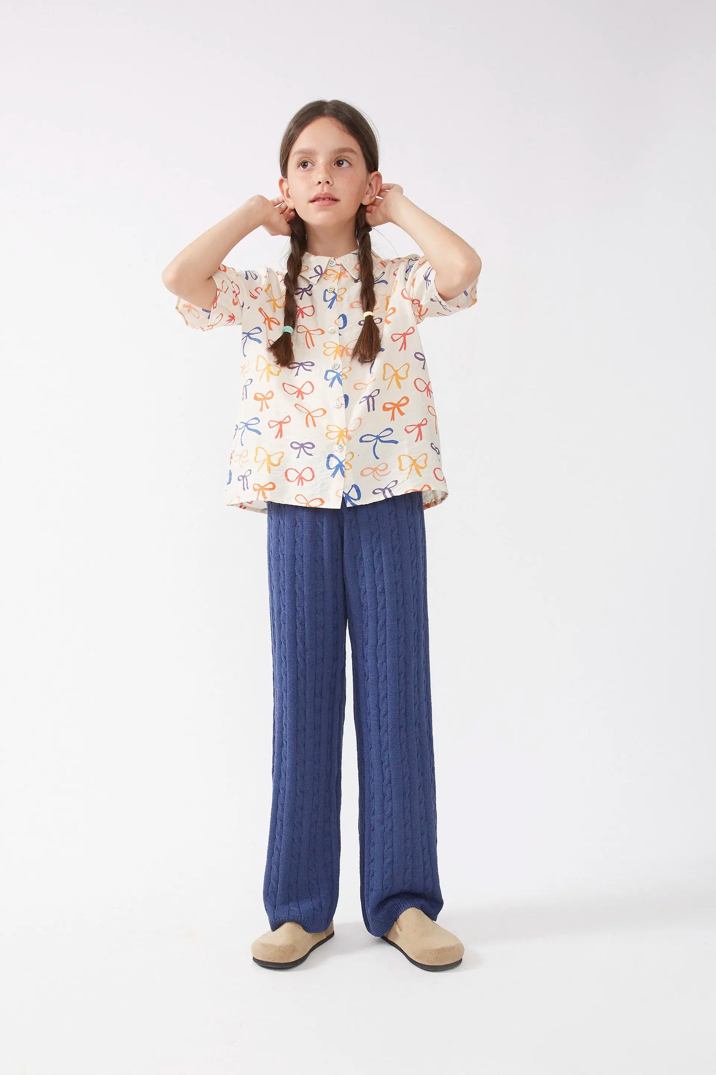 Camisa de niña estampado lazos