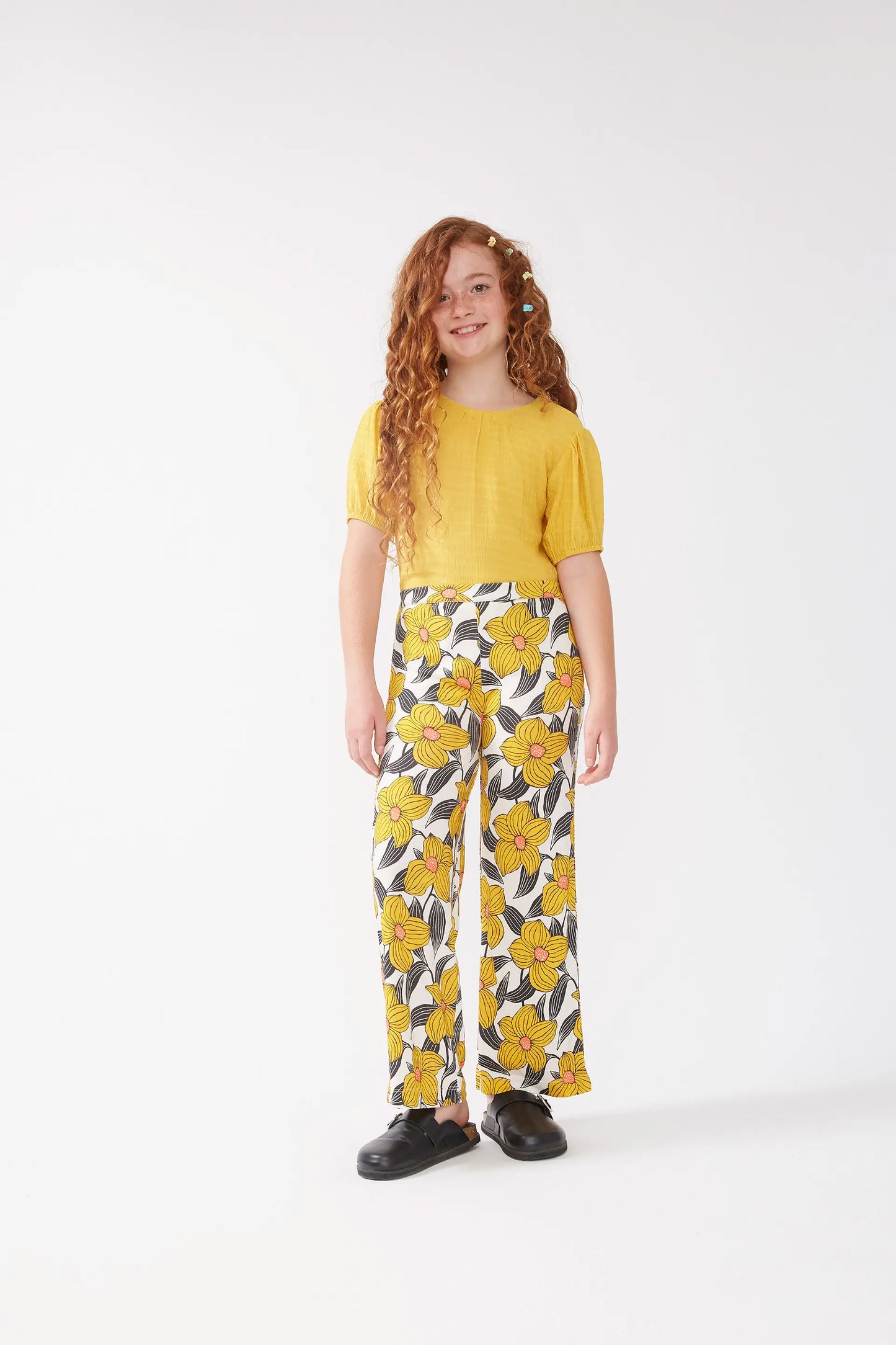 Girl's trousers with Narciso floral print