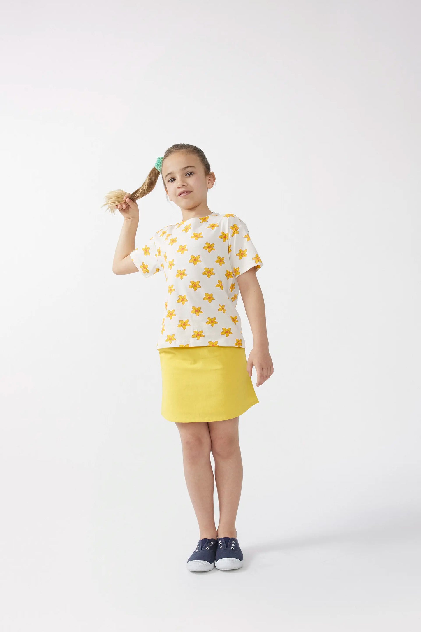 Unisex floral print t-shirt