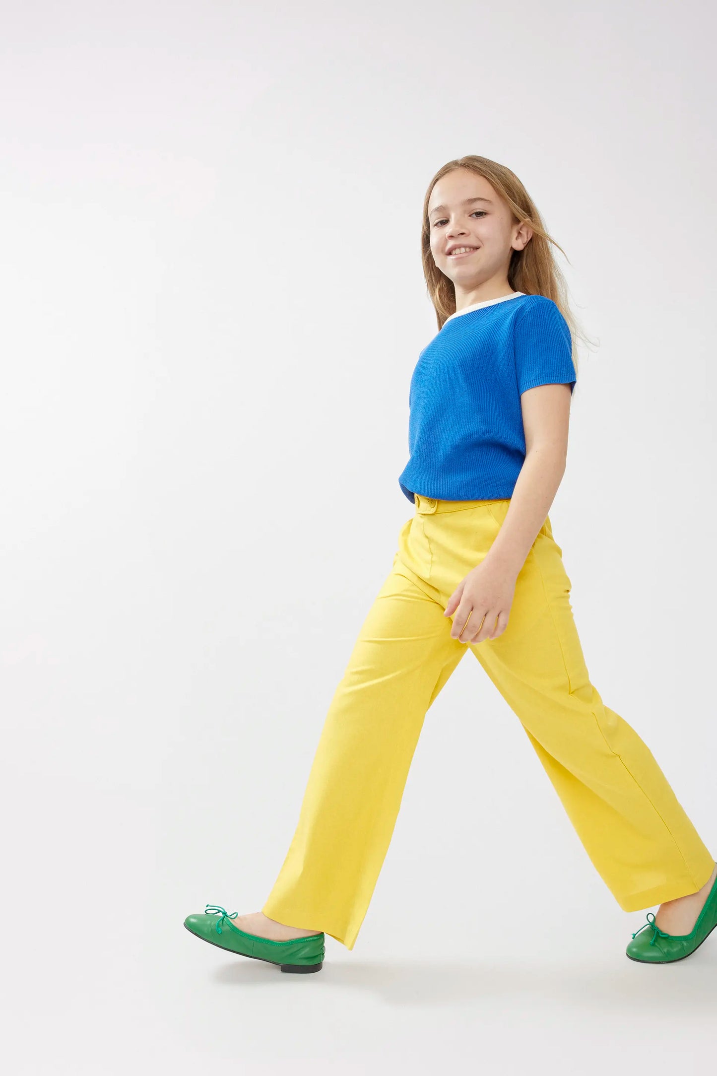 Yellow straight buttoned girl's trousers