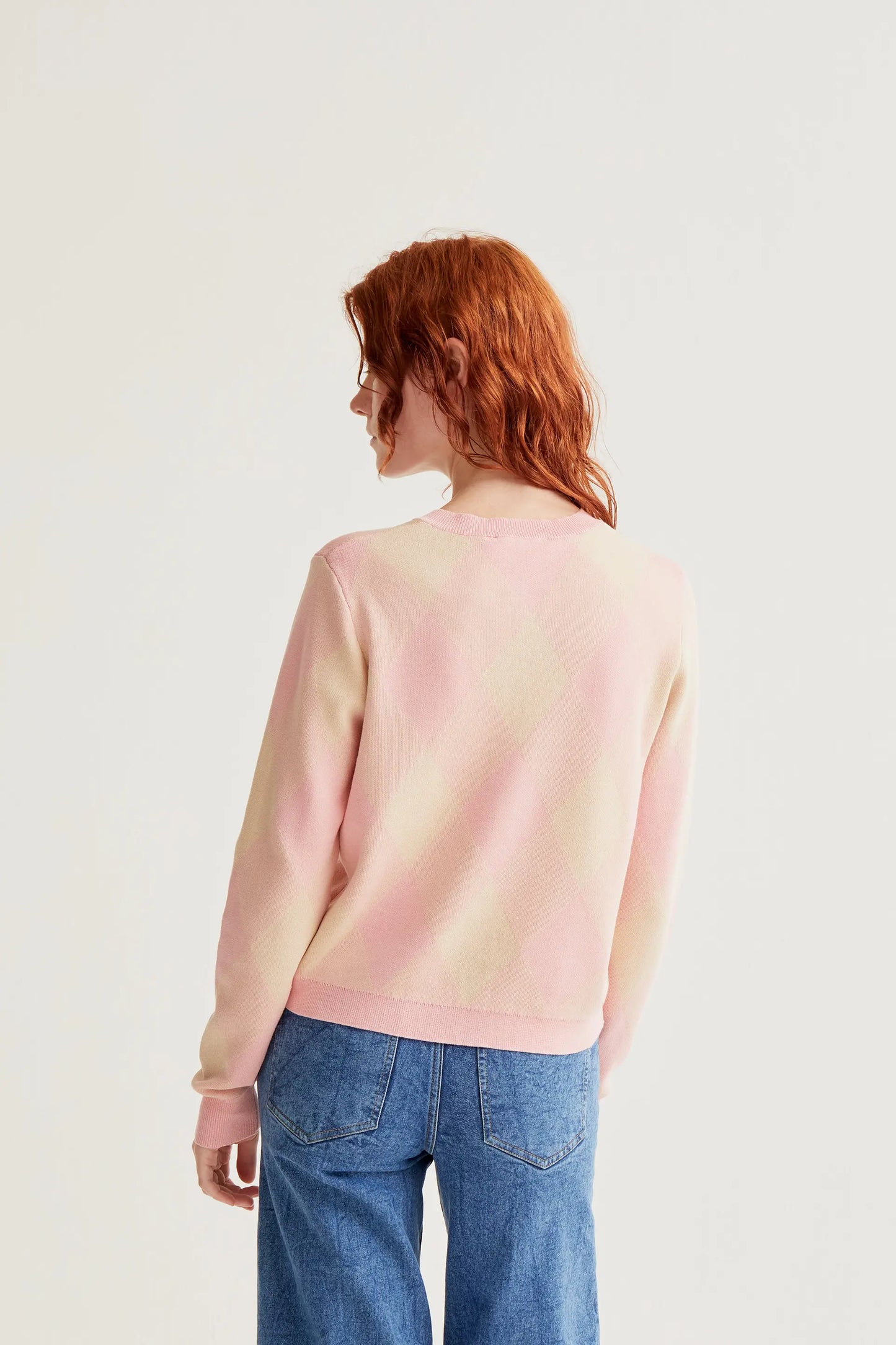 Cárdigan punto con estampado rombos rosa