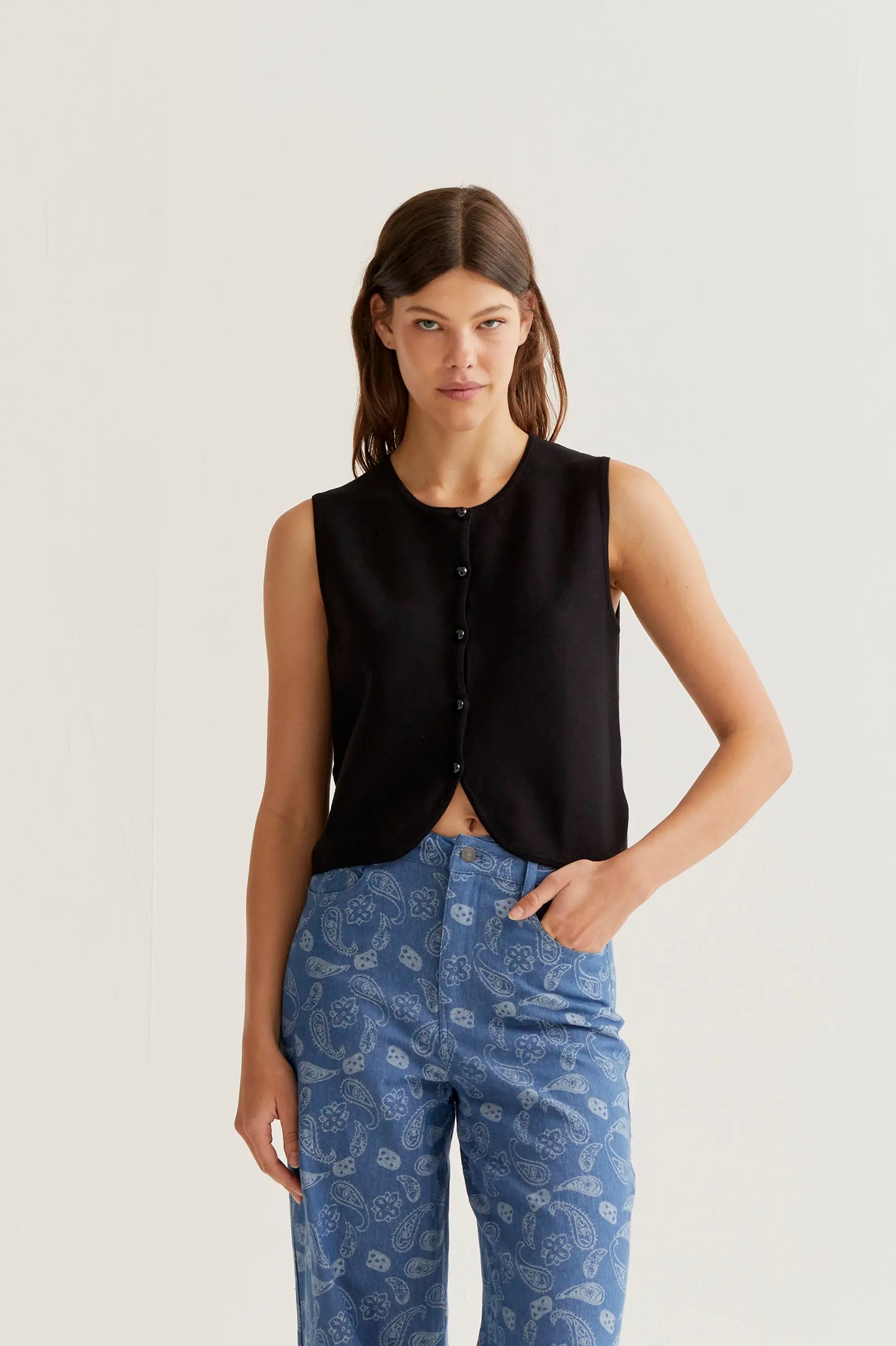 Top chaleco punto negro