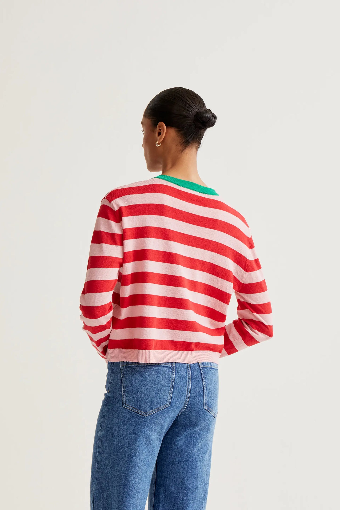 Cardigan in morbida maglia con stampa a righe rosa e rosse