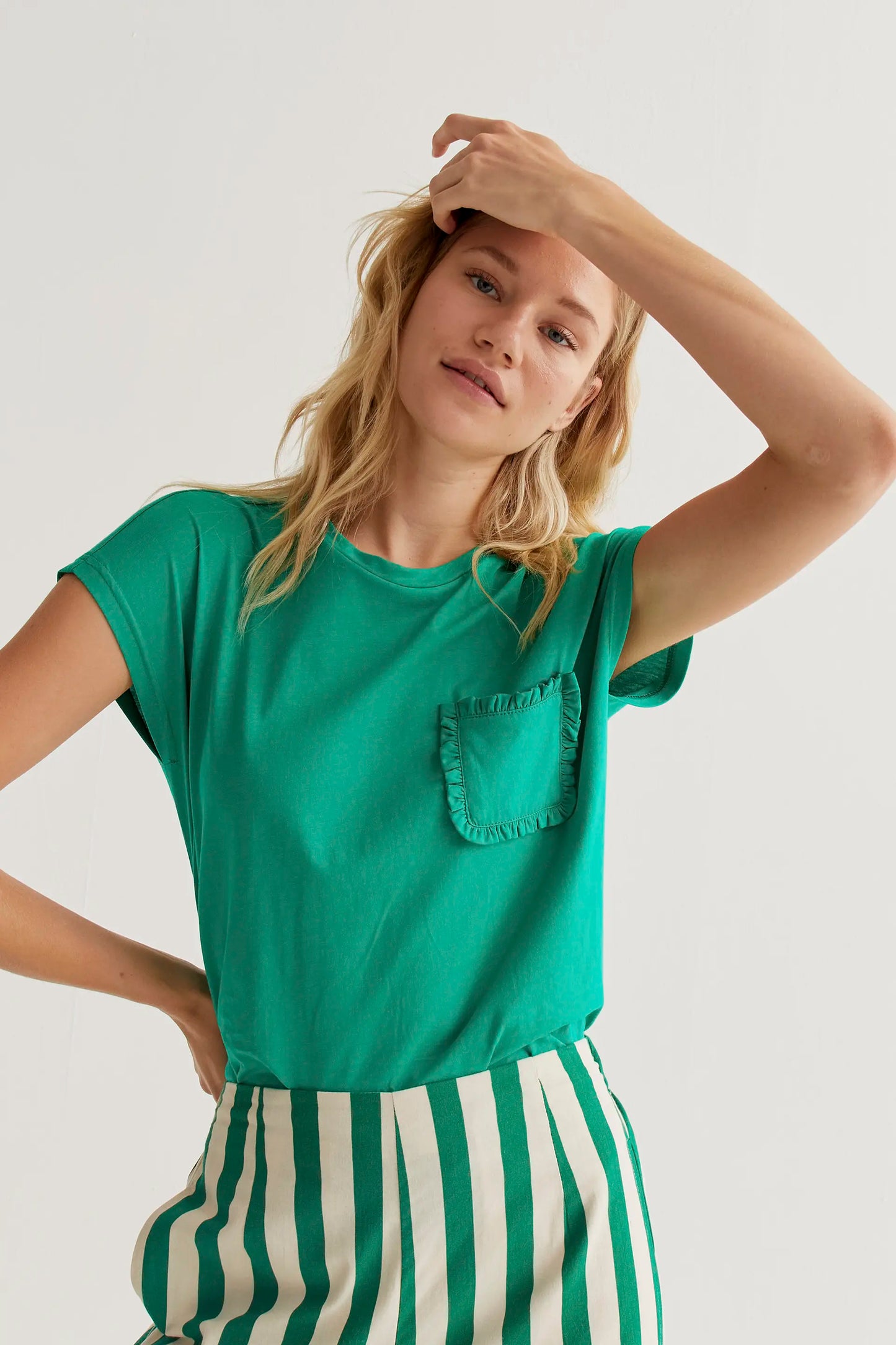 Camiseta  básica 100% algodón verde