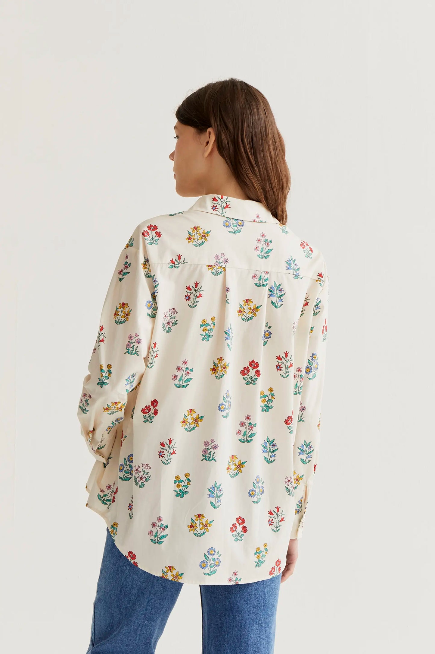 Shirt with gardener print