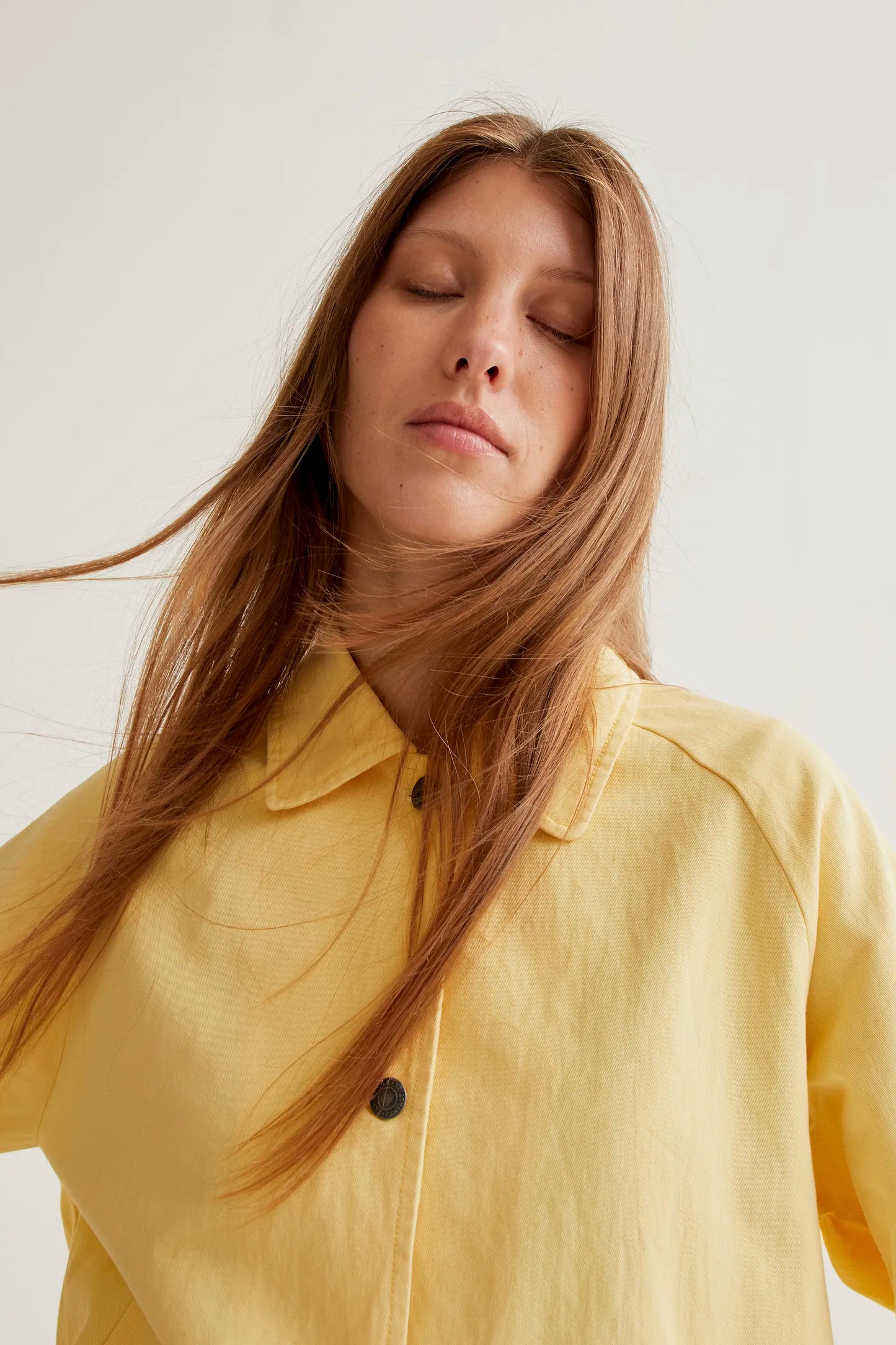 Chaqueta 100% algodón amarillo