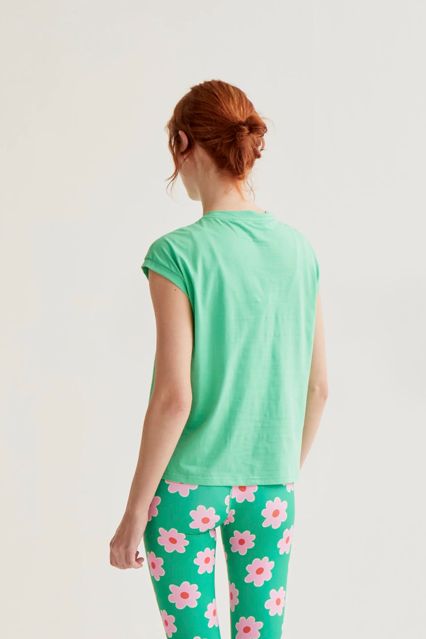 100% cotton green t-shirt
