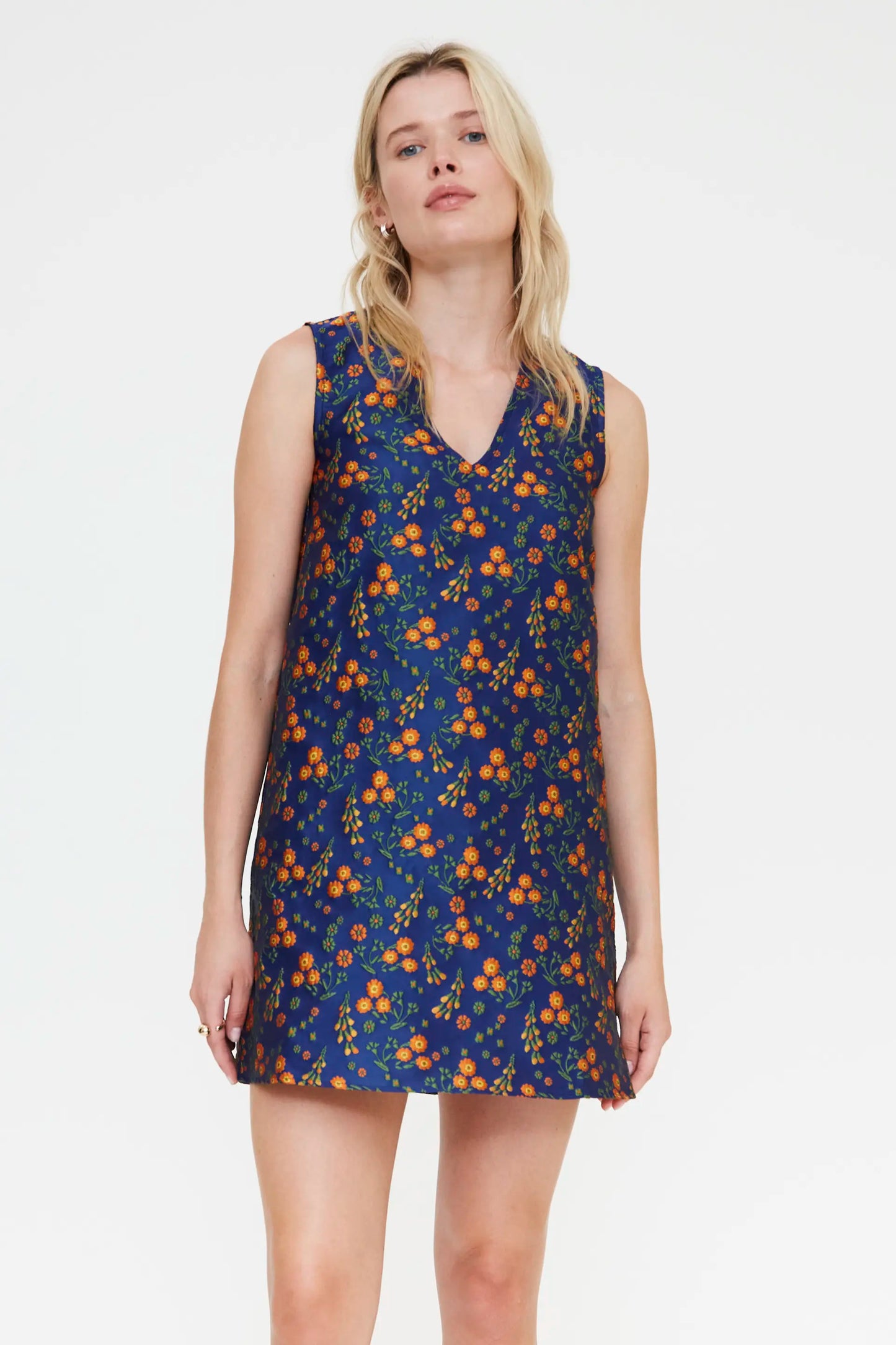 Vestido corto con estampado Flowers Jacquard