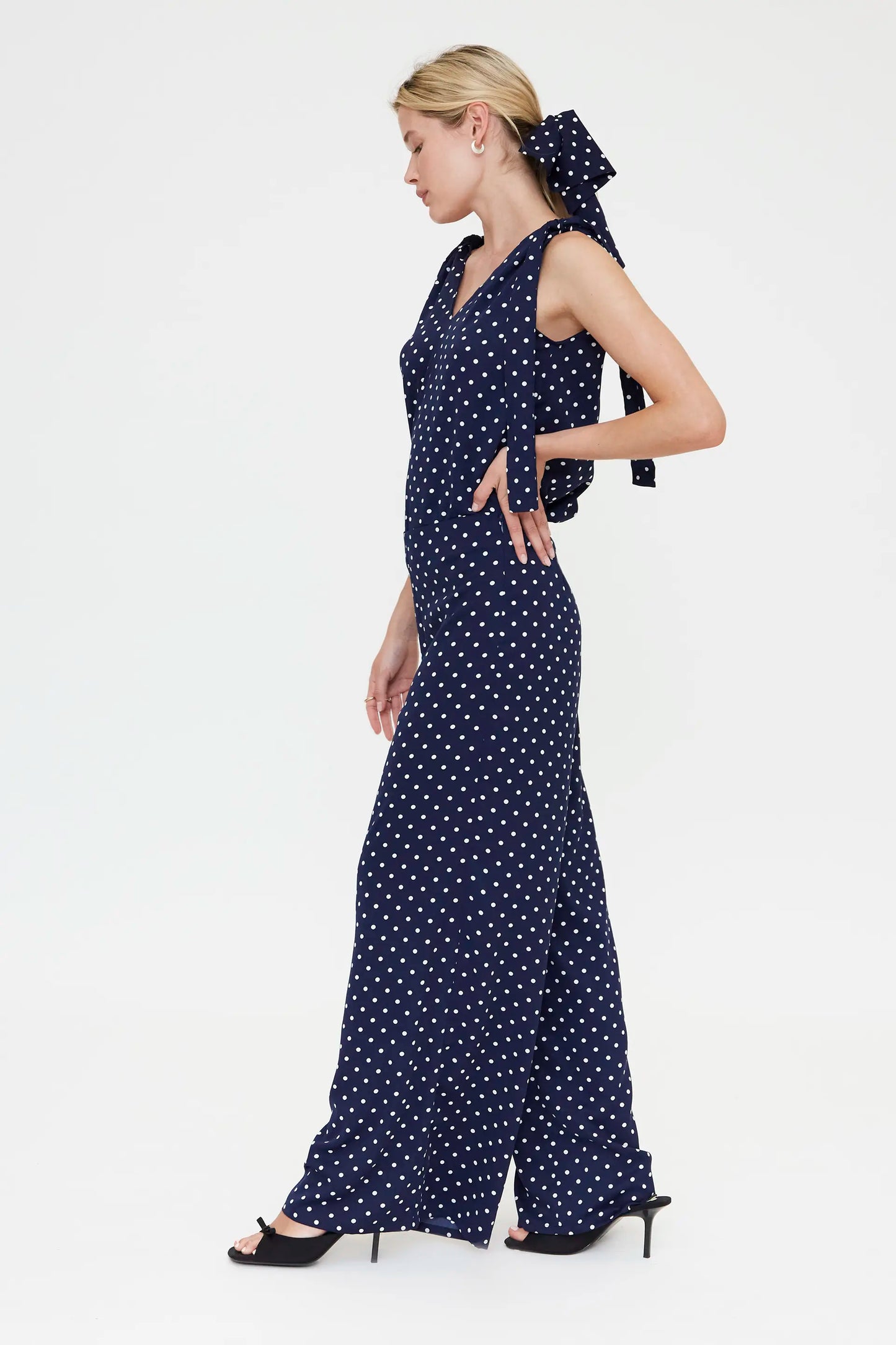 Top con estampado mini dots azul marino