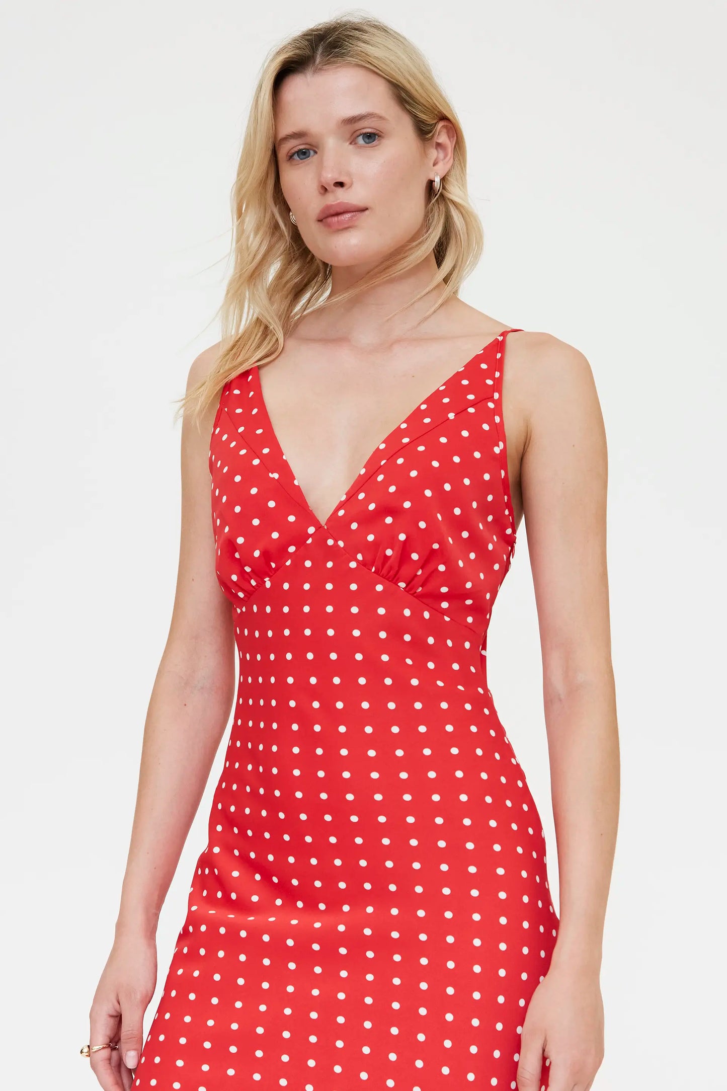 Vestido largo con estampado mini dots rojo