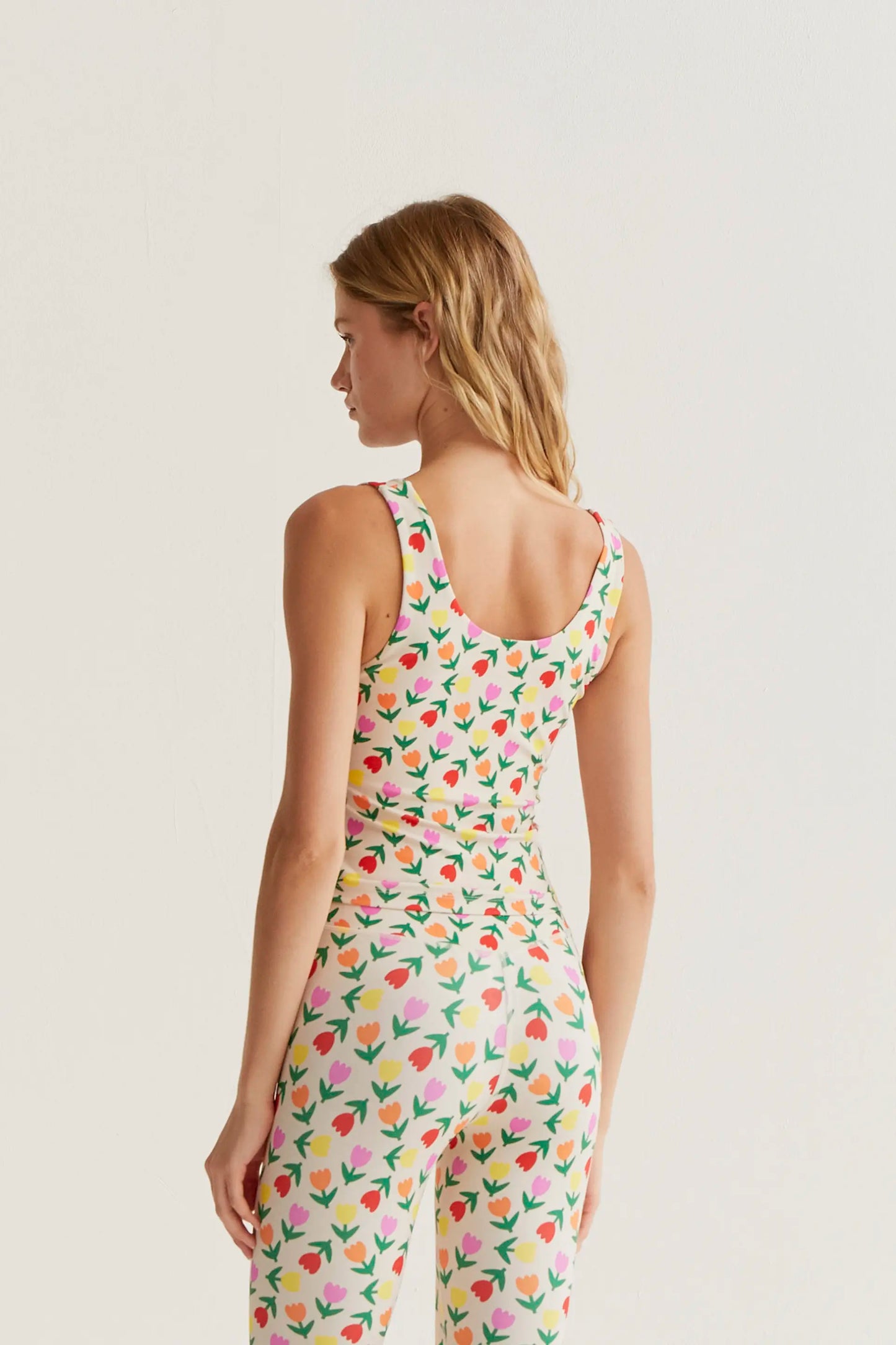 Top deportivo con estampado Multicolor Tulips