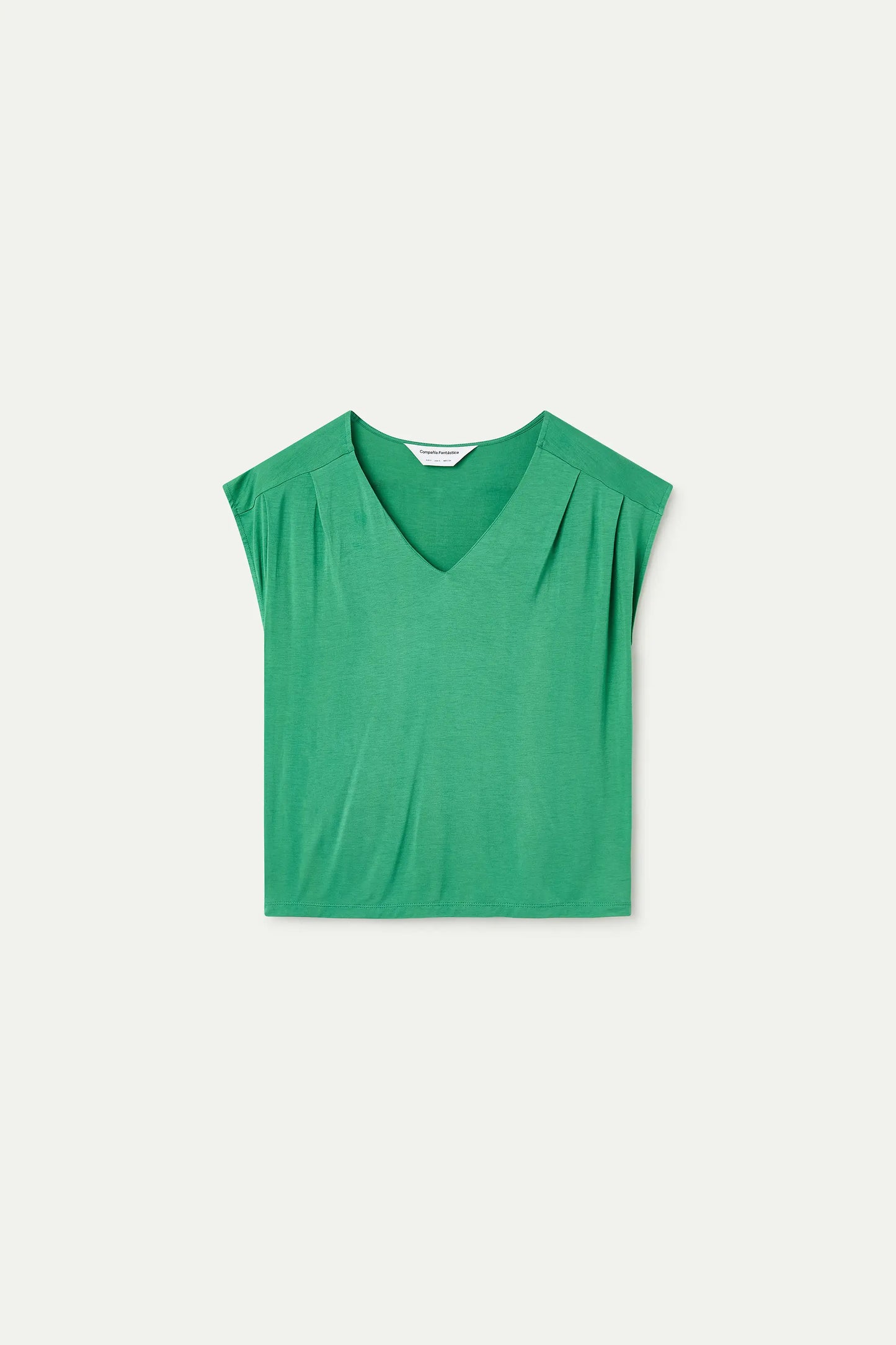 Green sleeveless t-shirt