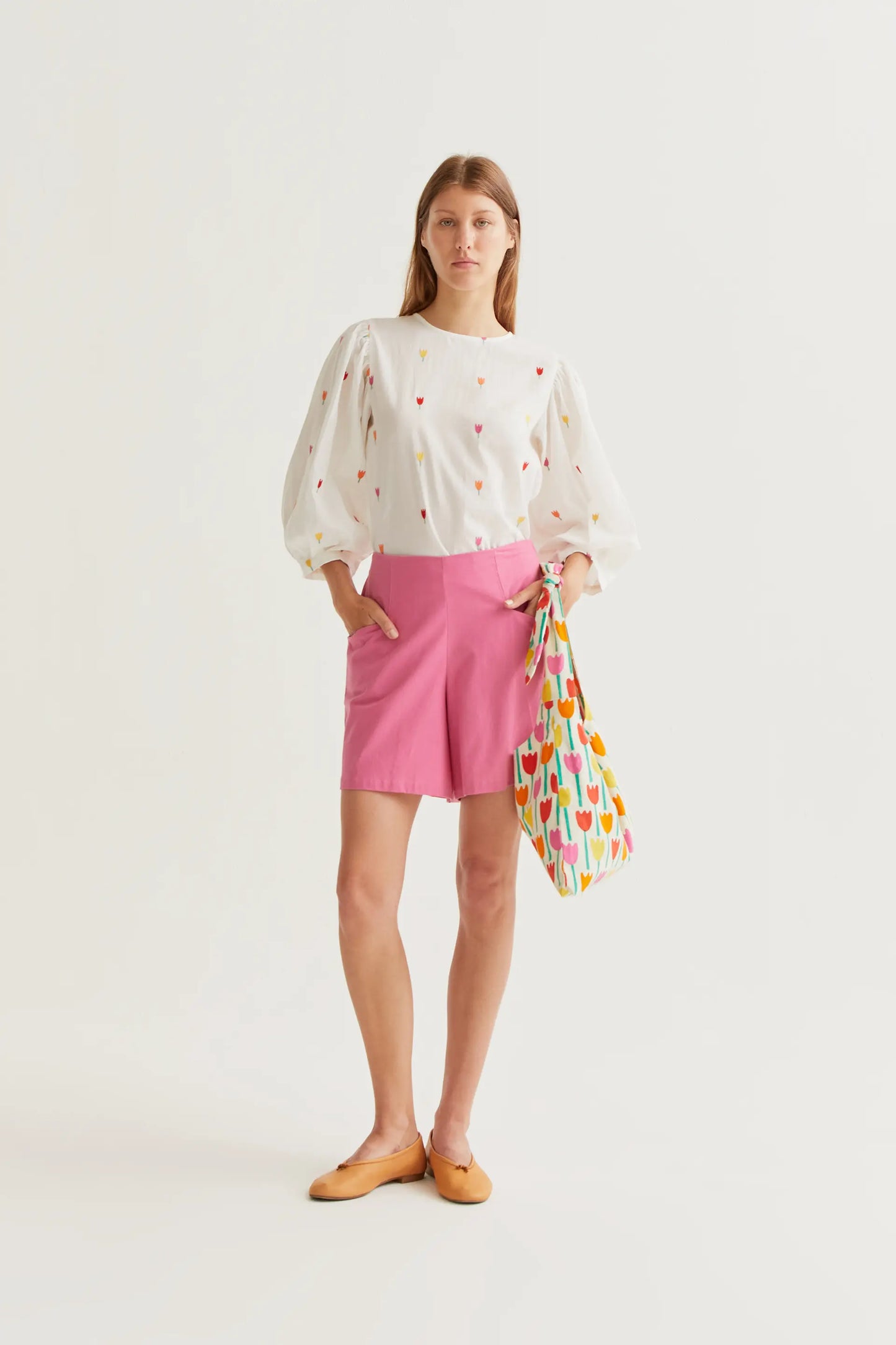 Top 100% algodón con estampado Multi Tulip