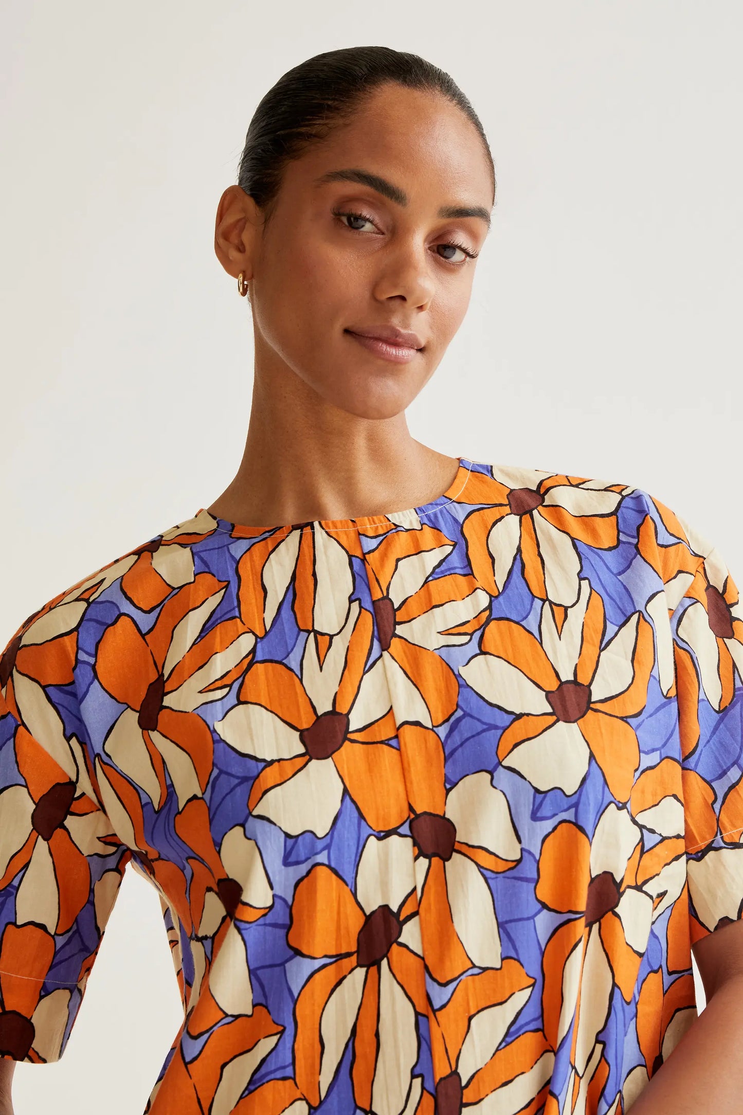 Vestido corto con estampado Marigold