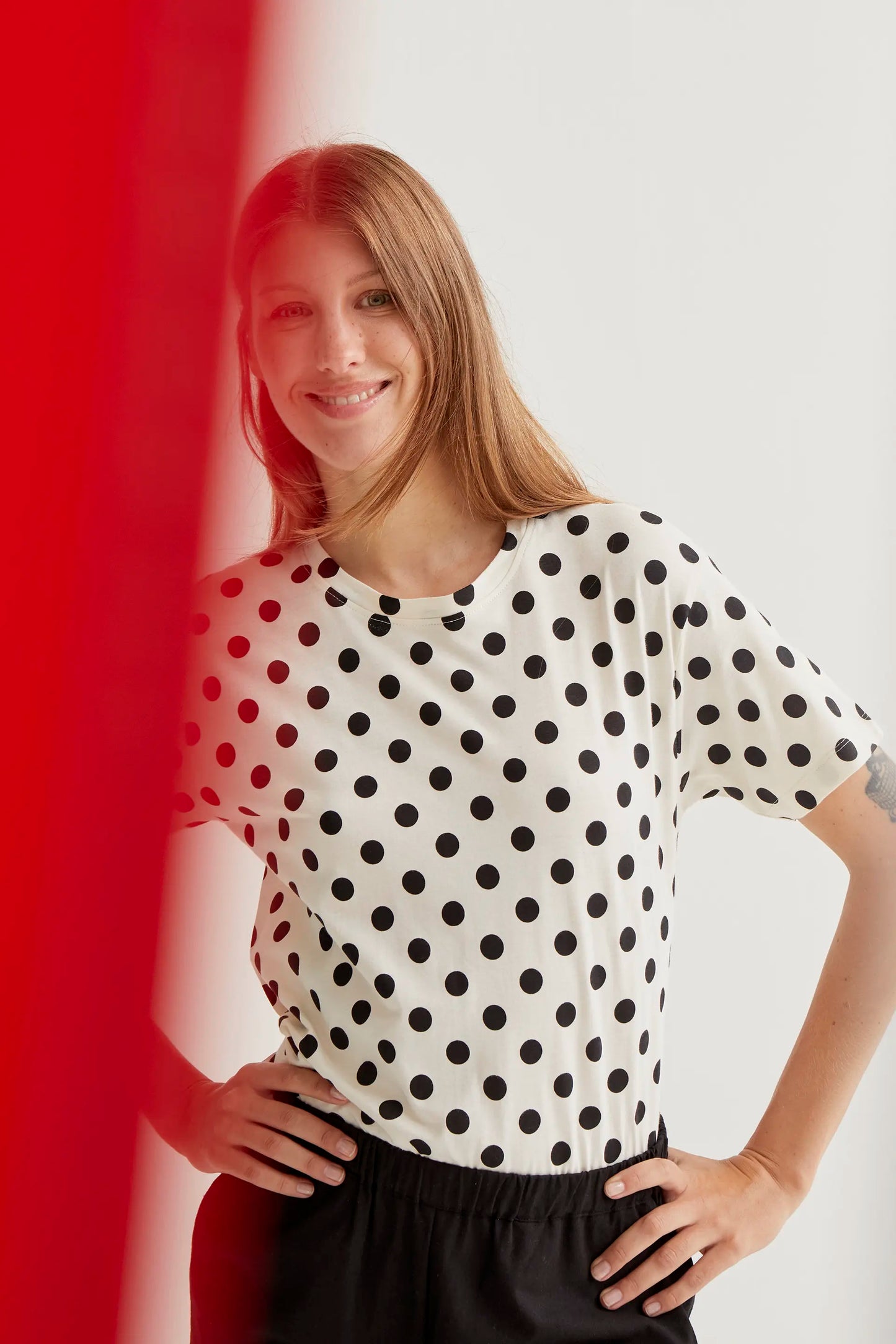 Camiseta con estampado Black Dots