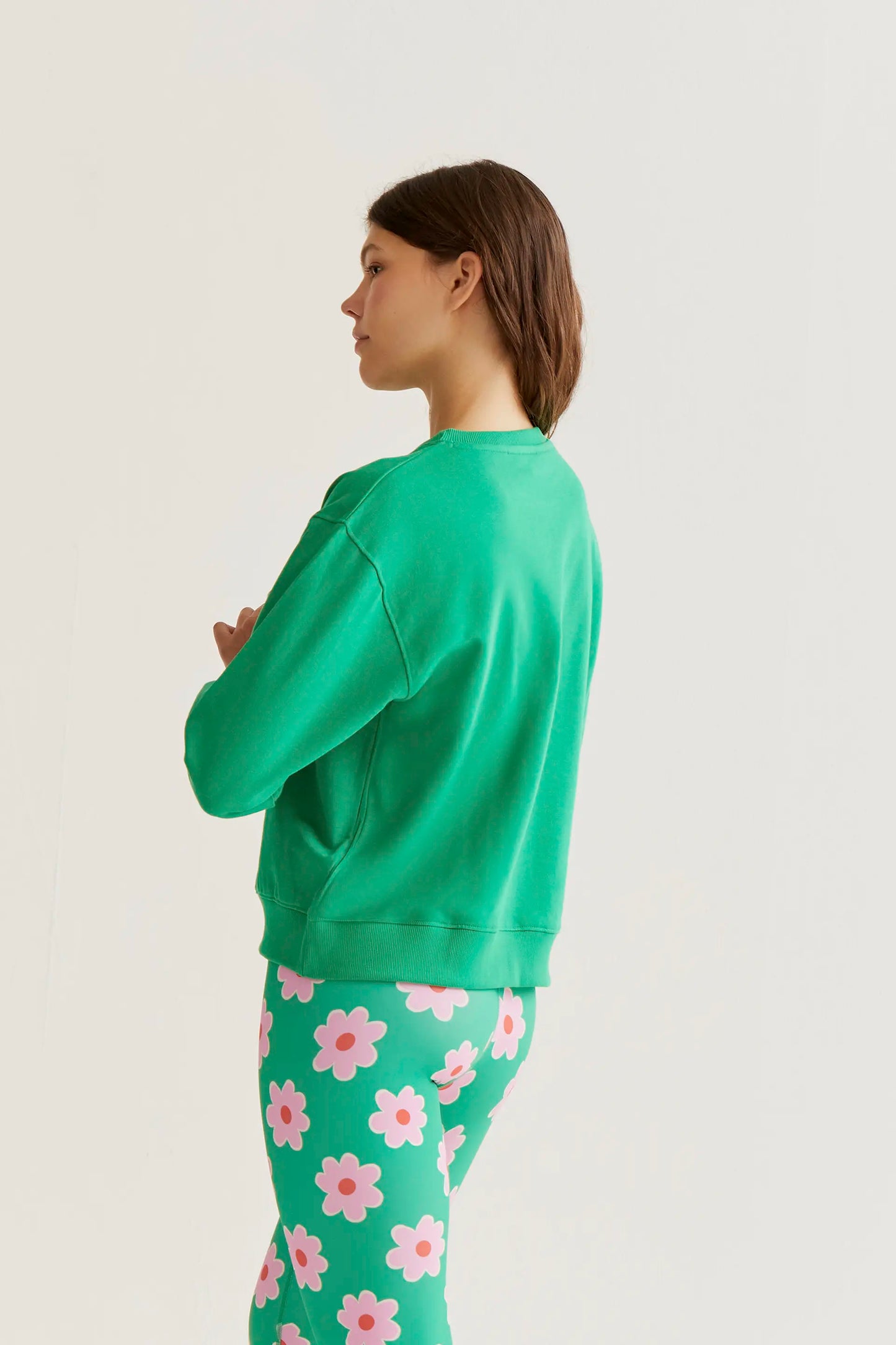 Sweatshirt with giant pink flower embroidery