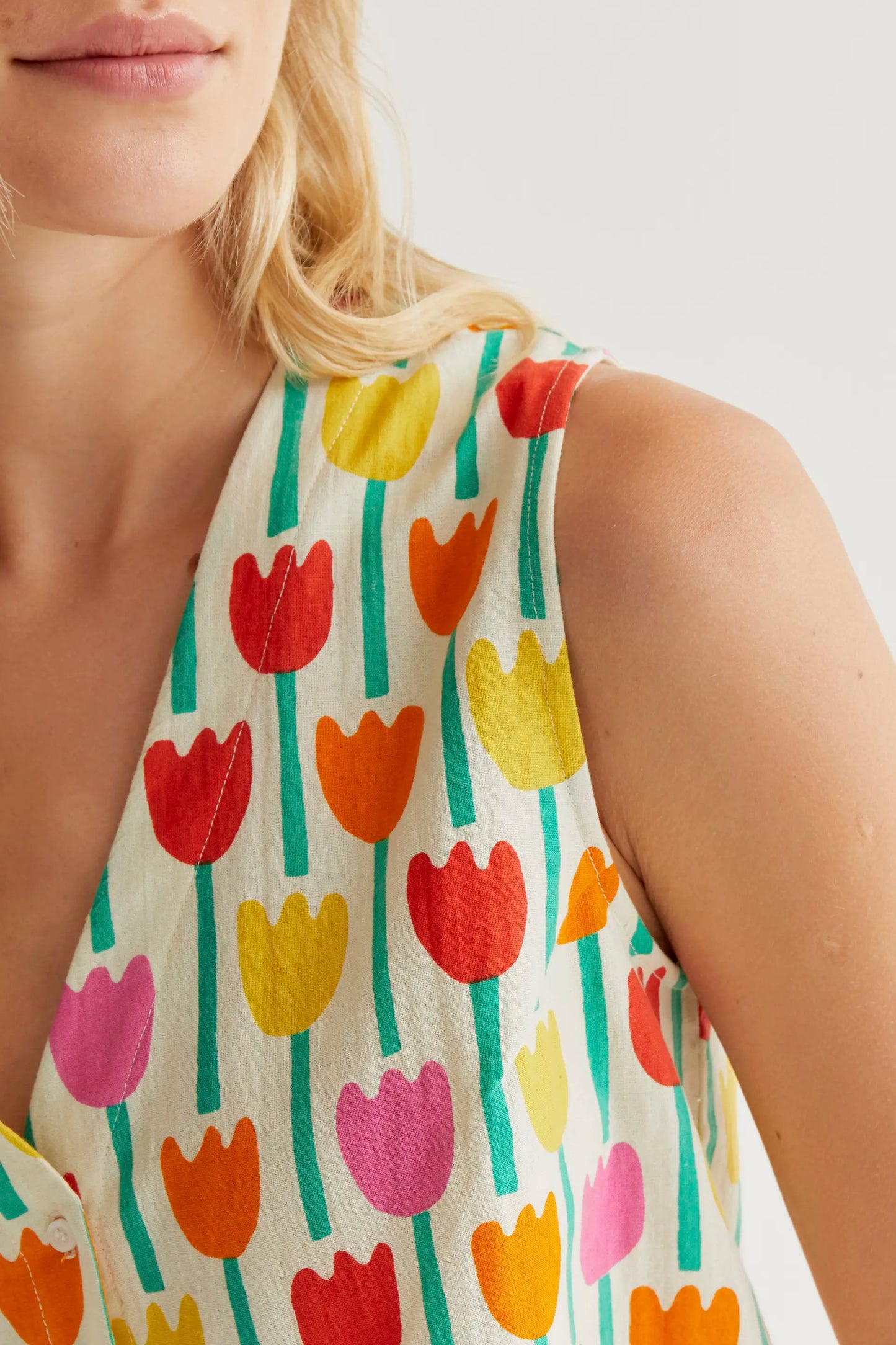 Gilet con stampa a tulipano