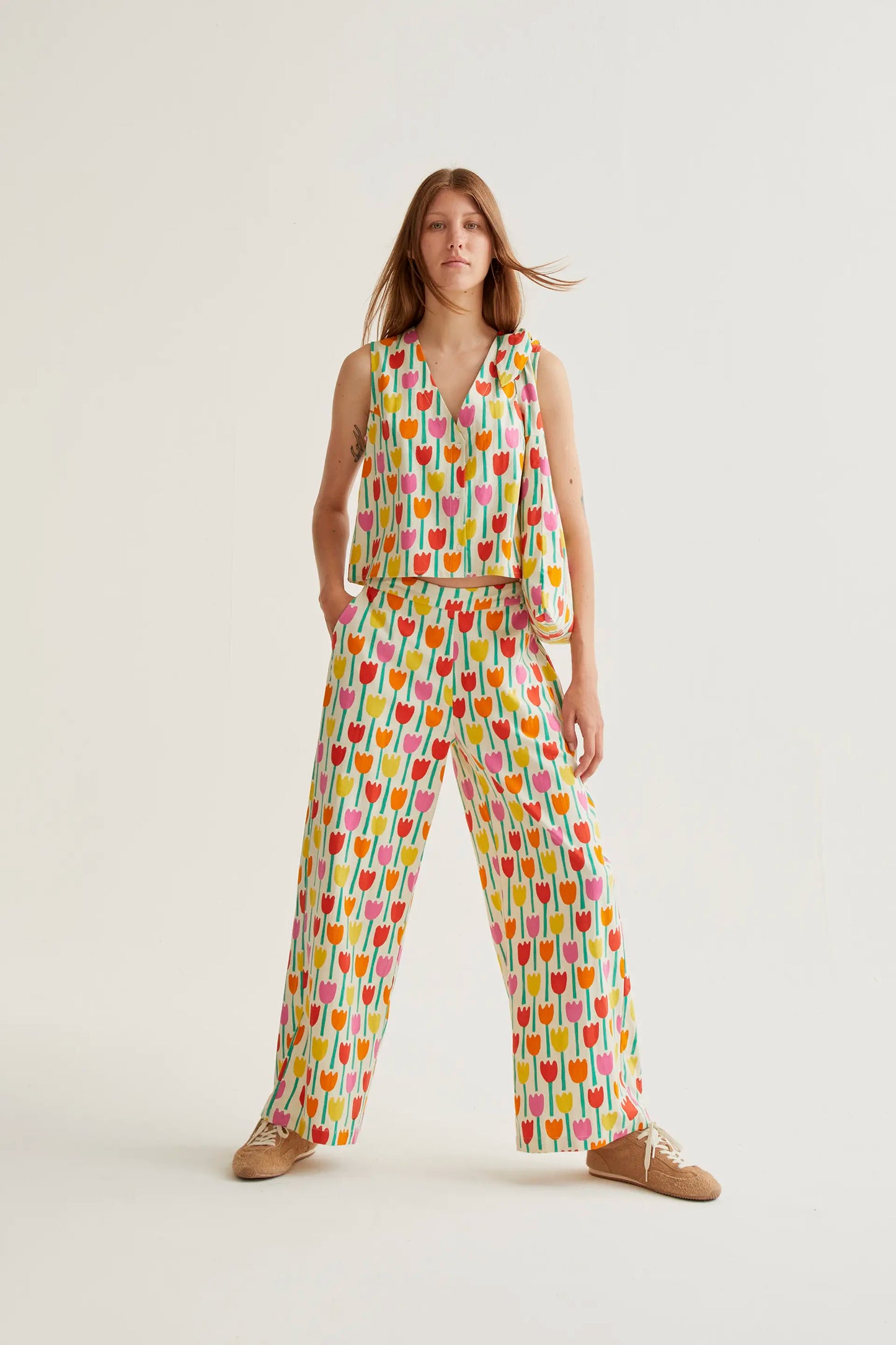 Pantalones con estampado Tulipa
