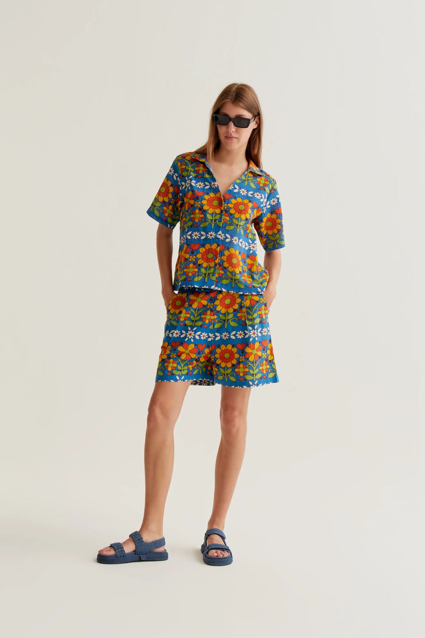 Garden print shorts