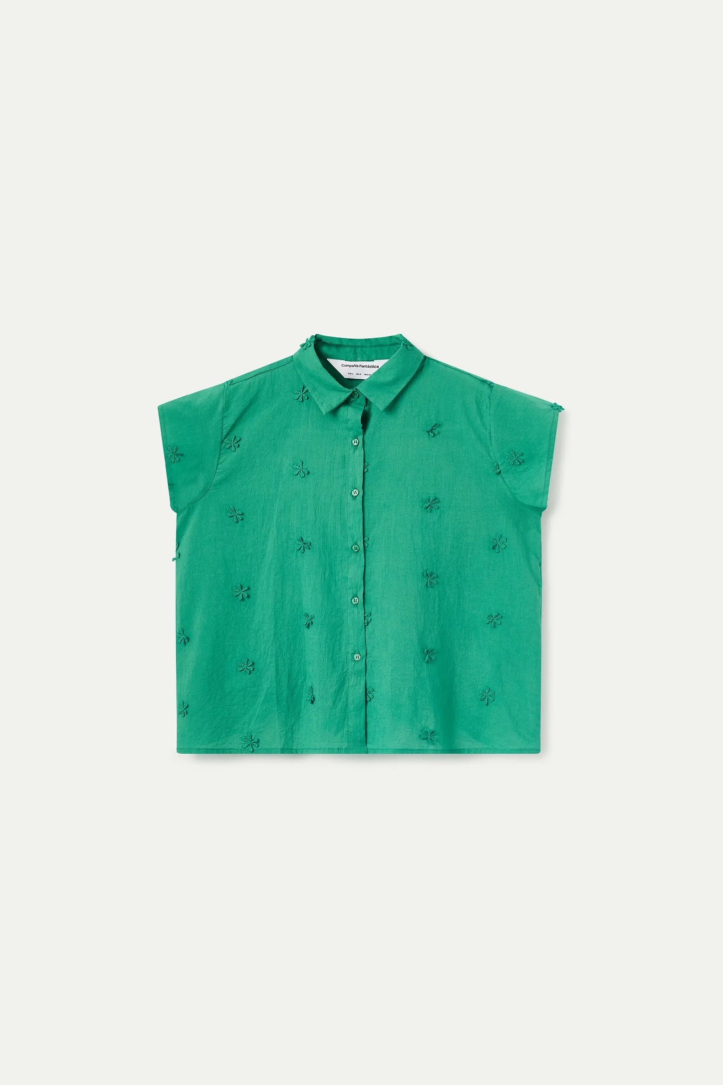 Camisa 100% algodón verde con bordado floral