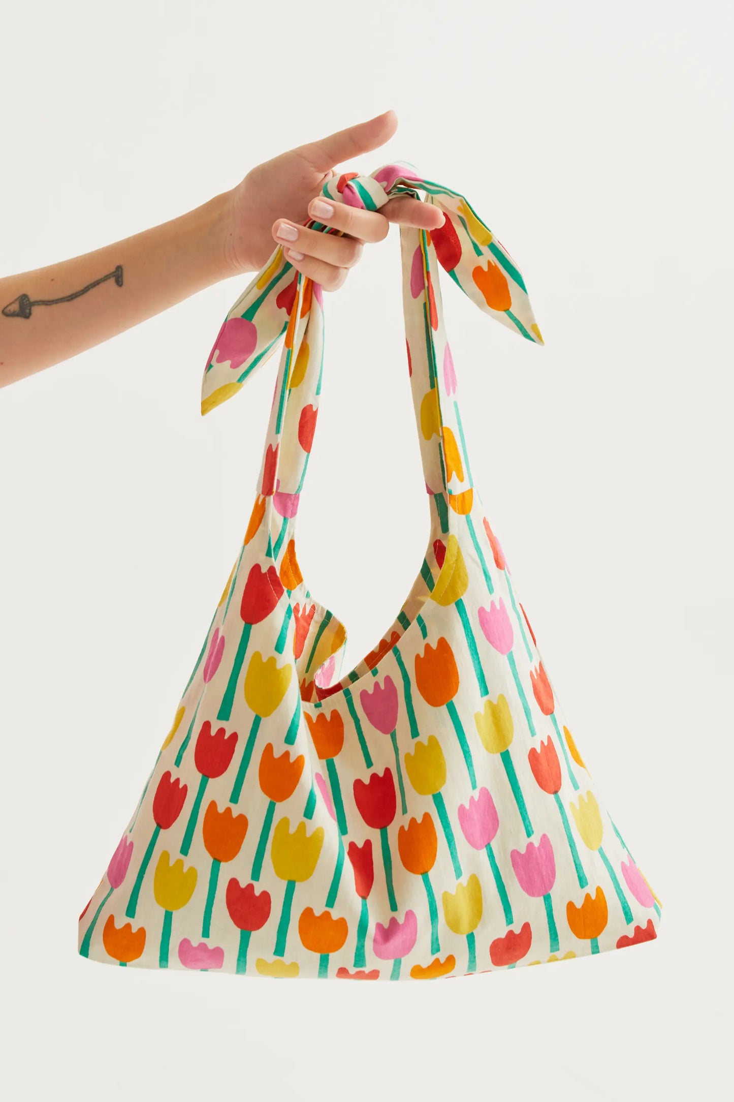 Bolso con estampado Tulipa