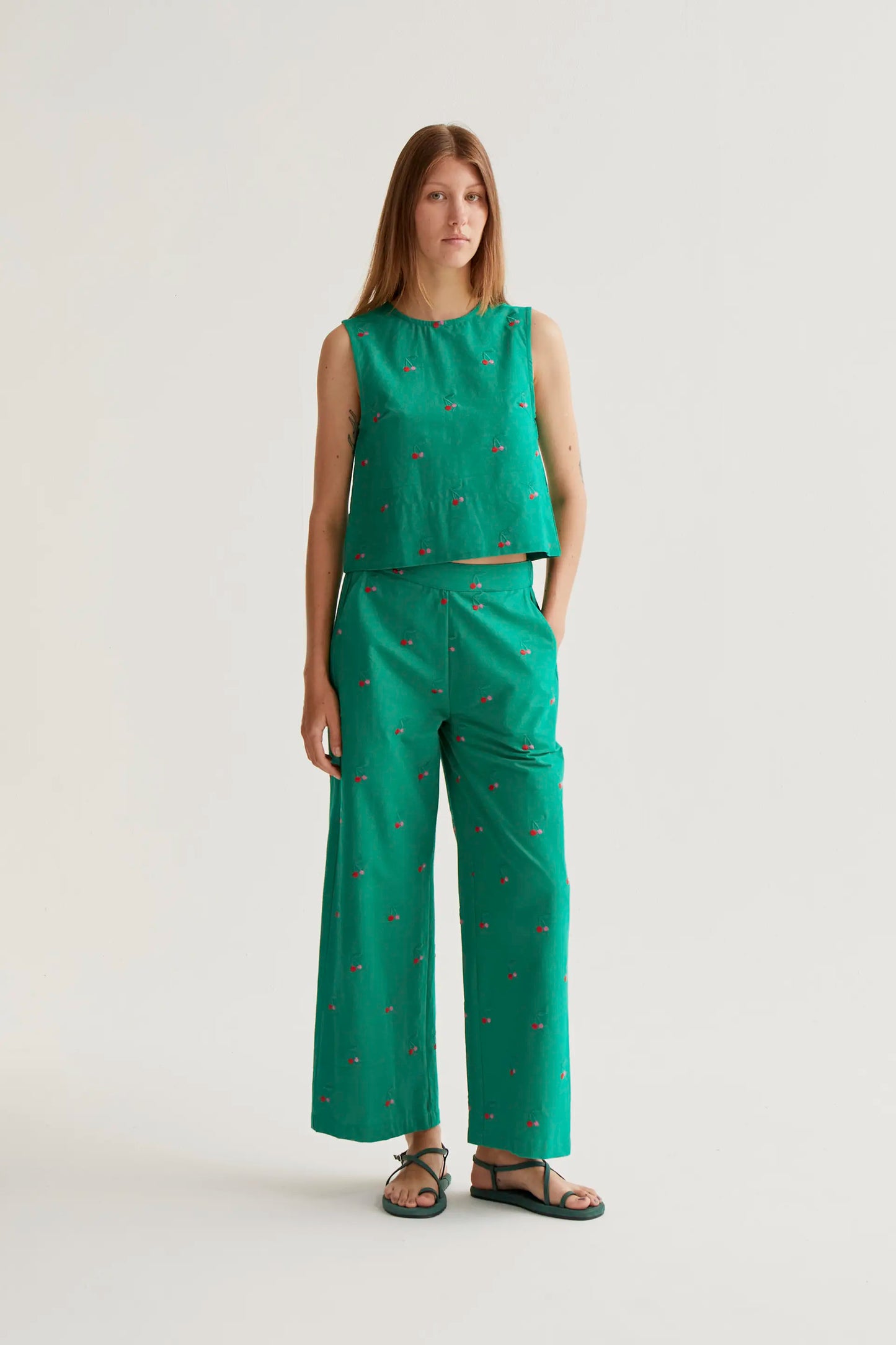 Trousers with Green Cherries print