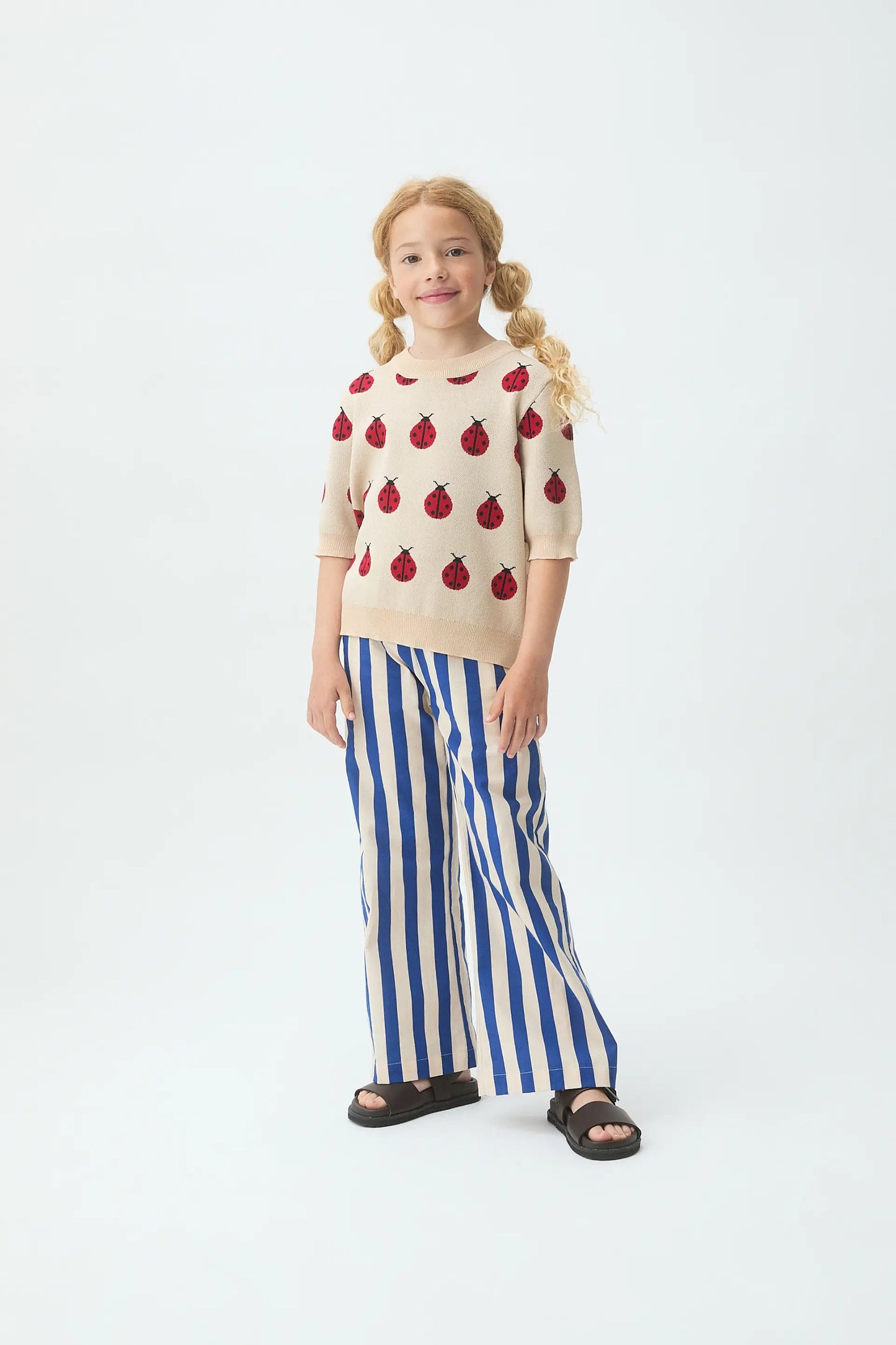 Maglione lavorato a maglia da bambina con stampa Coccinella Rossa