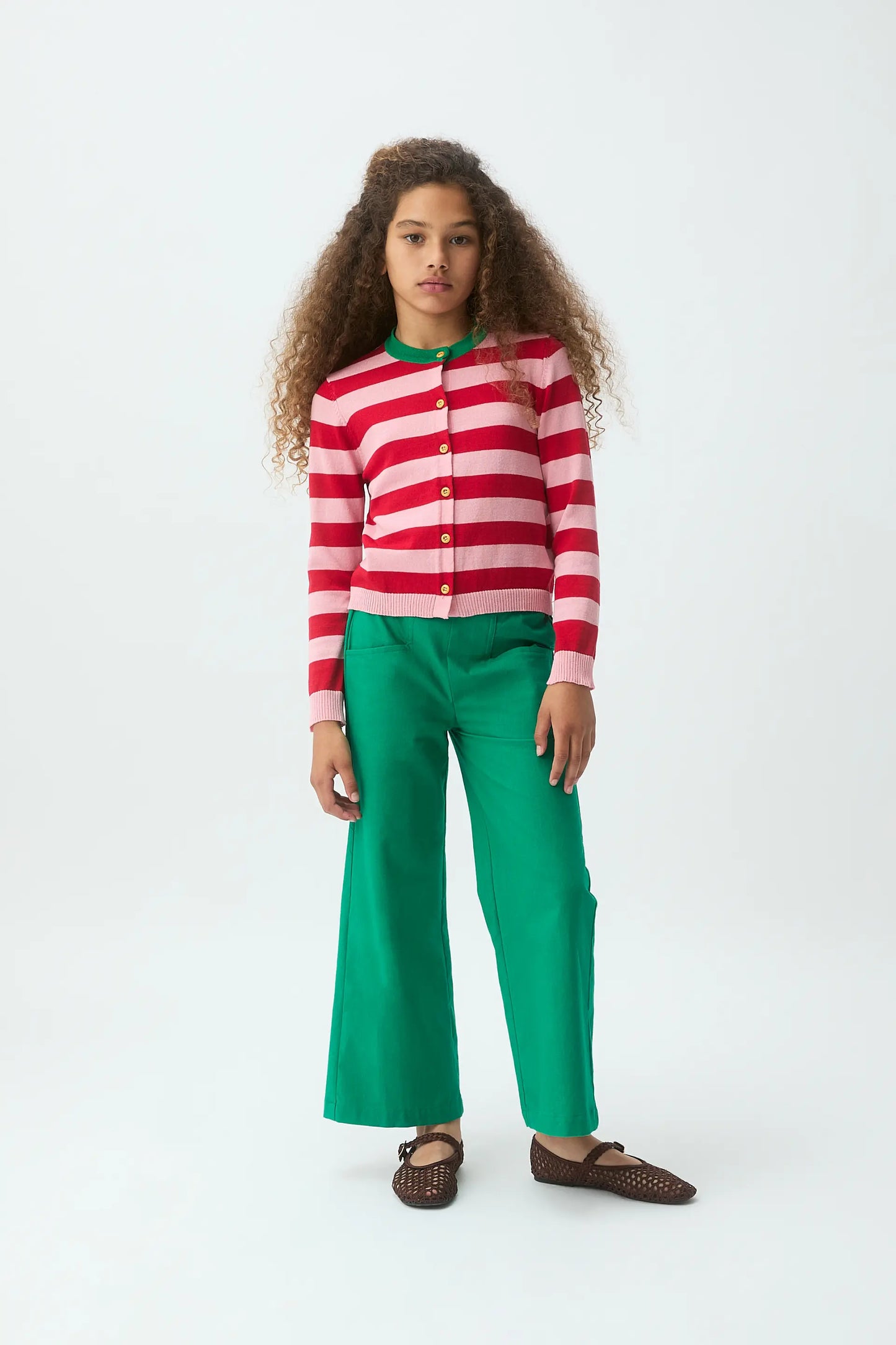 Cárdigan de niña estampado con rayas rosa  y rojo