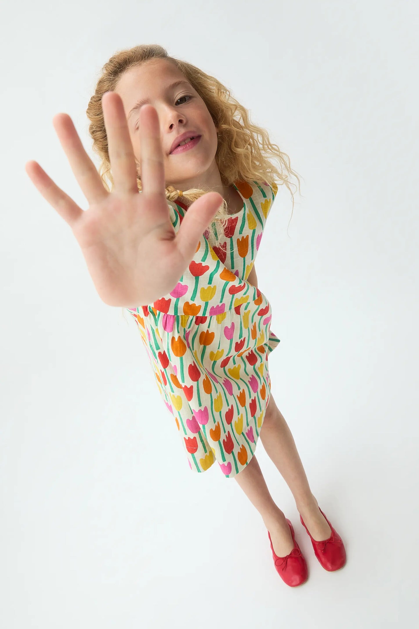 Vestido corto de niña con estampado Tulipa