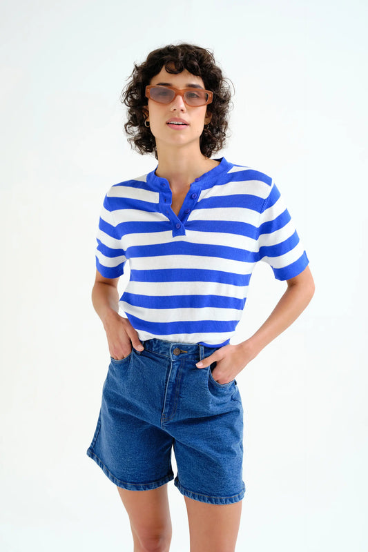 Top con estampado de rayas blanco y azul