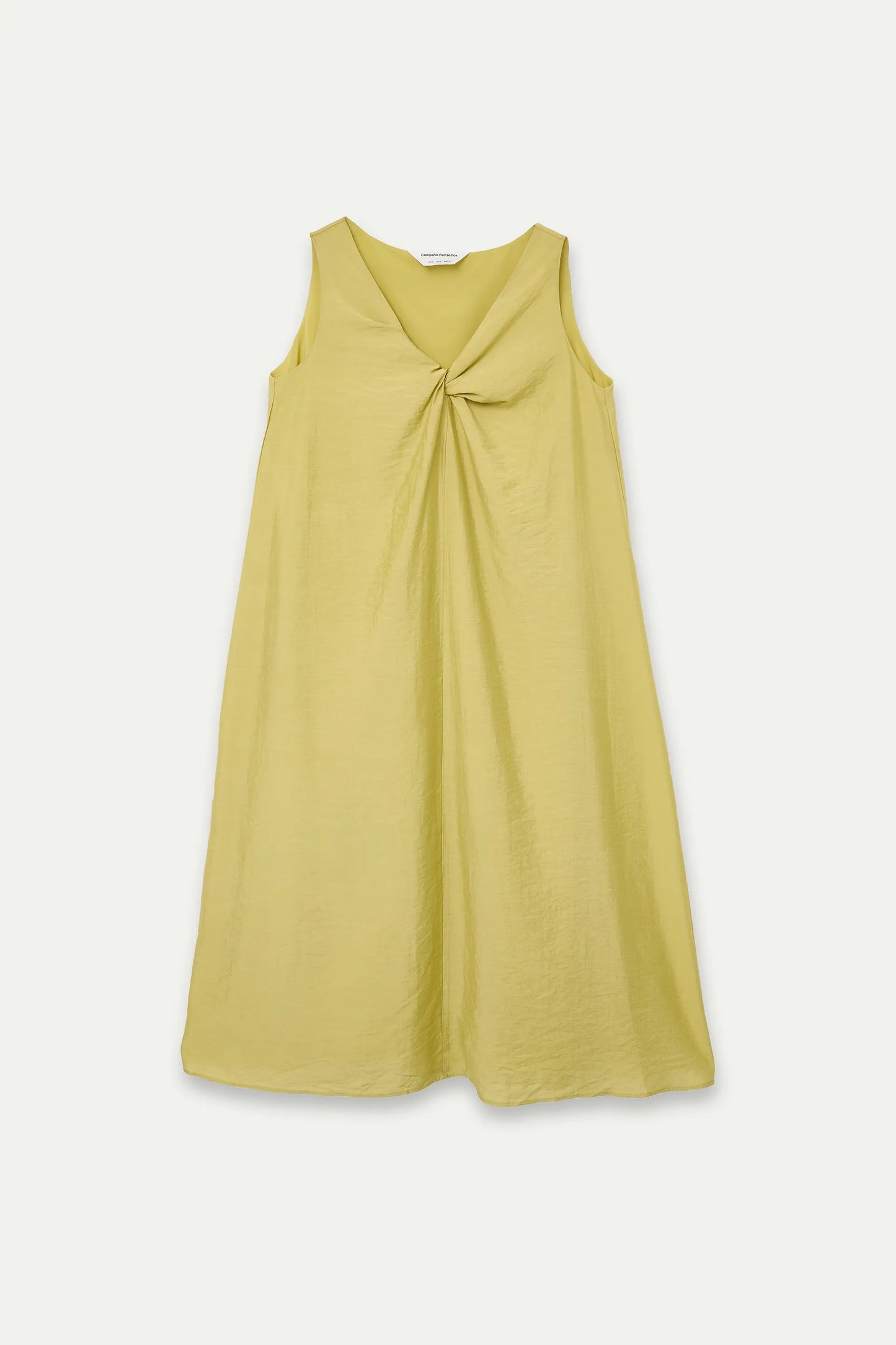Long green dress with knotted detail