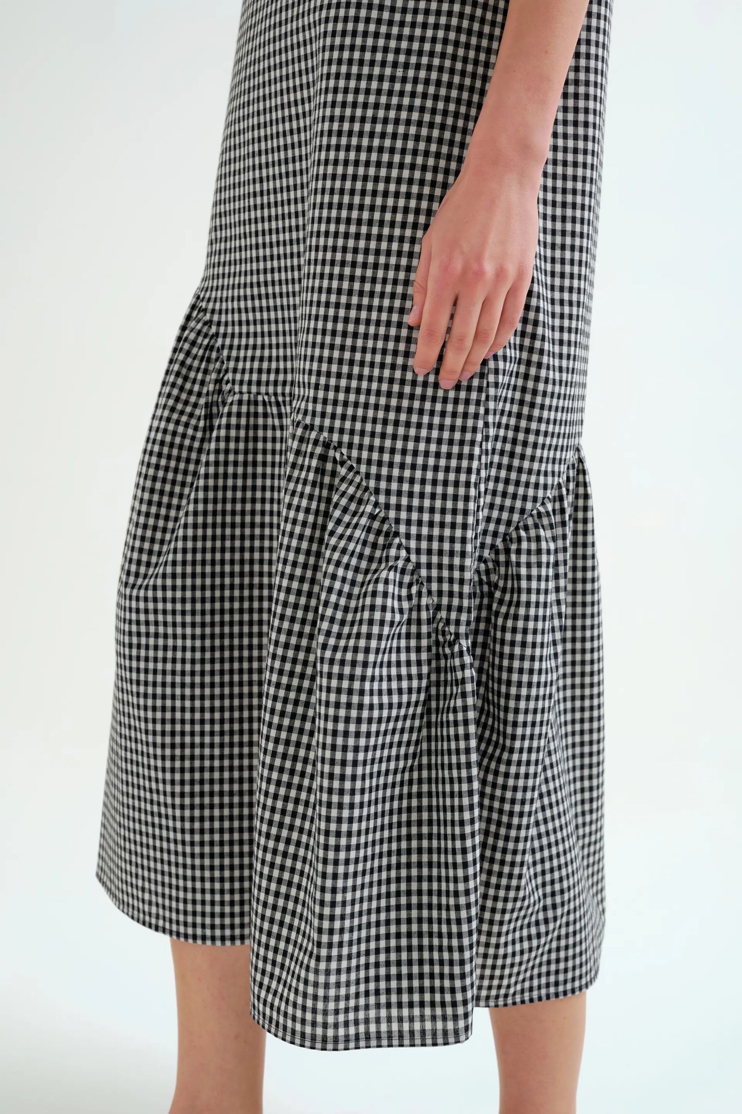 Vestido midi cuadros vichy negro
