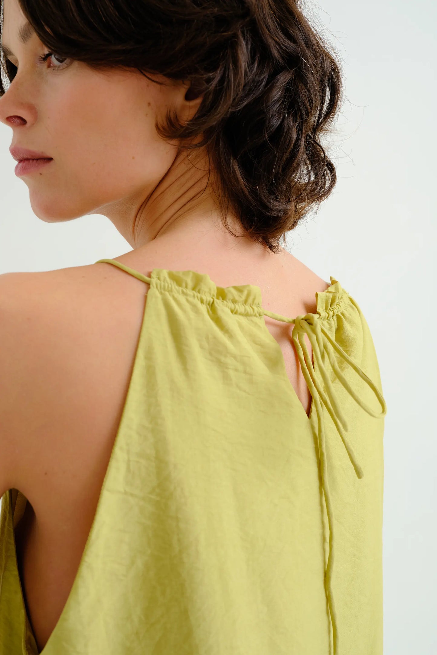 Top halter verde