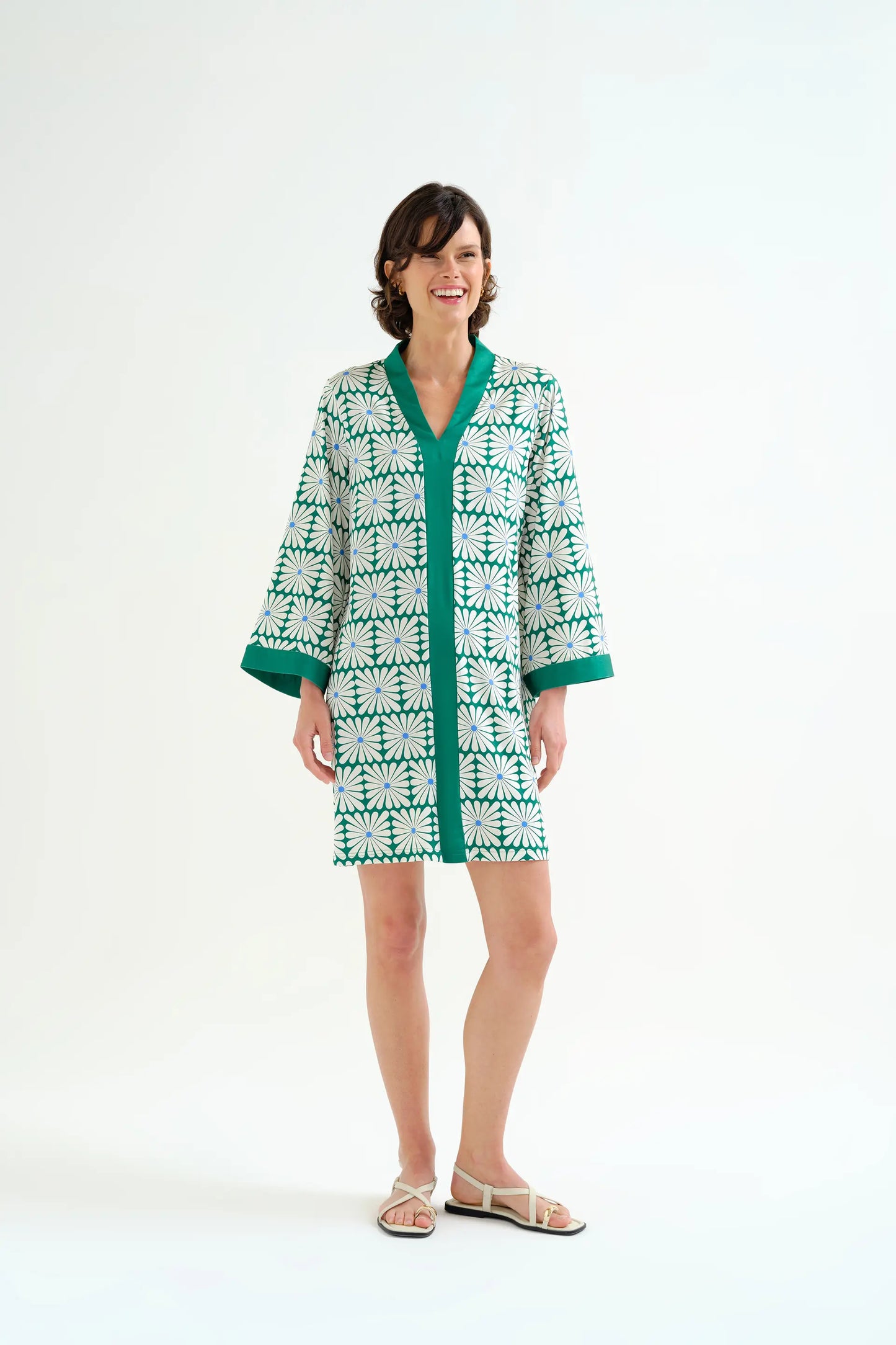 Kaftan corto con estampado Olive Flower Green