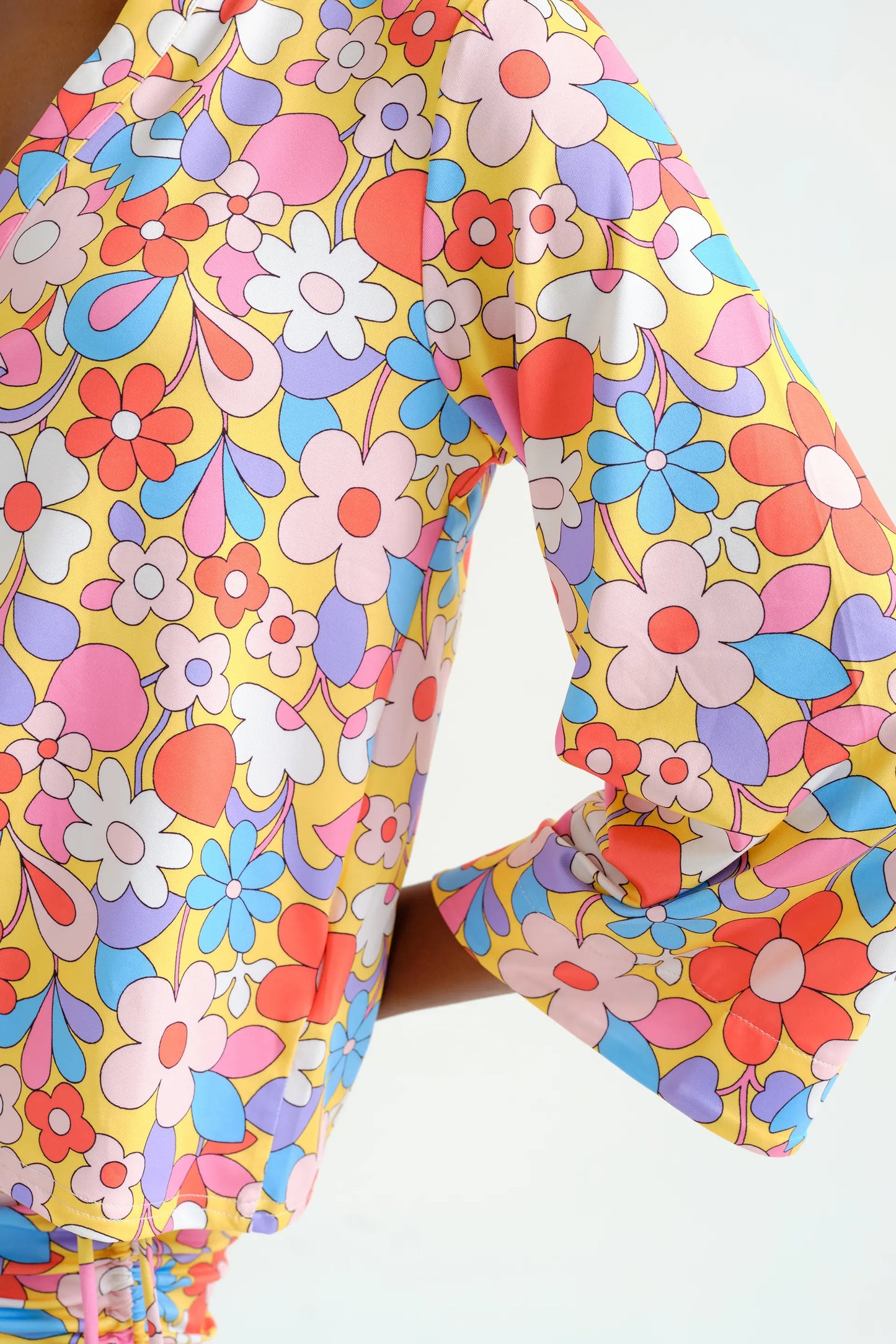 Top playero con estampado Bloom