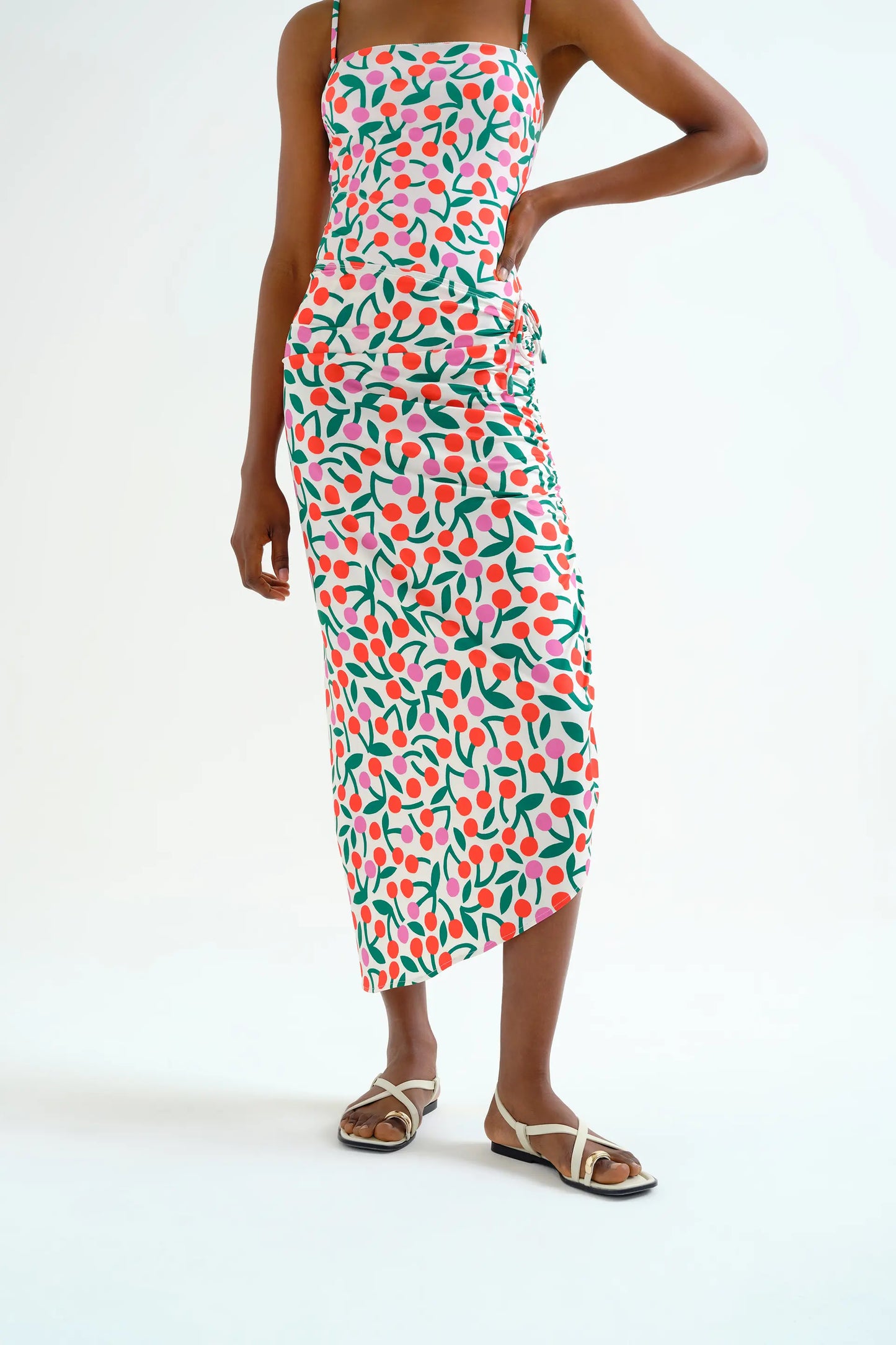 Falda midi con estampado Guinda estilo pareo