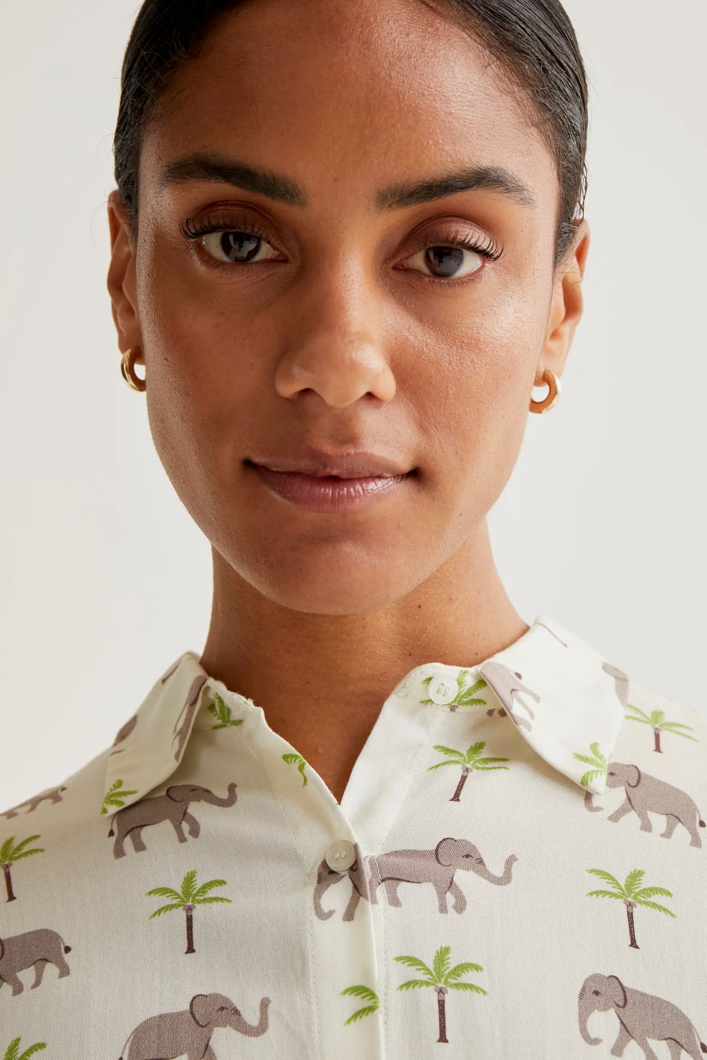 Camisa con estampado Elefante LENZING™ ECOVERO™